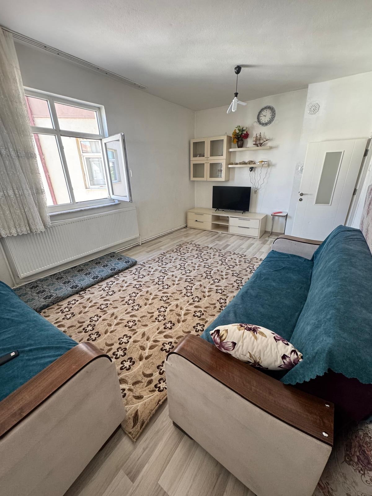 Satılık Daire Tapduk Emre Mahallesinde 3+1 140m2 Ara Kat Asansörlü — fotoğraf 8