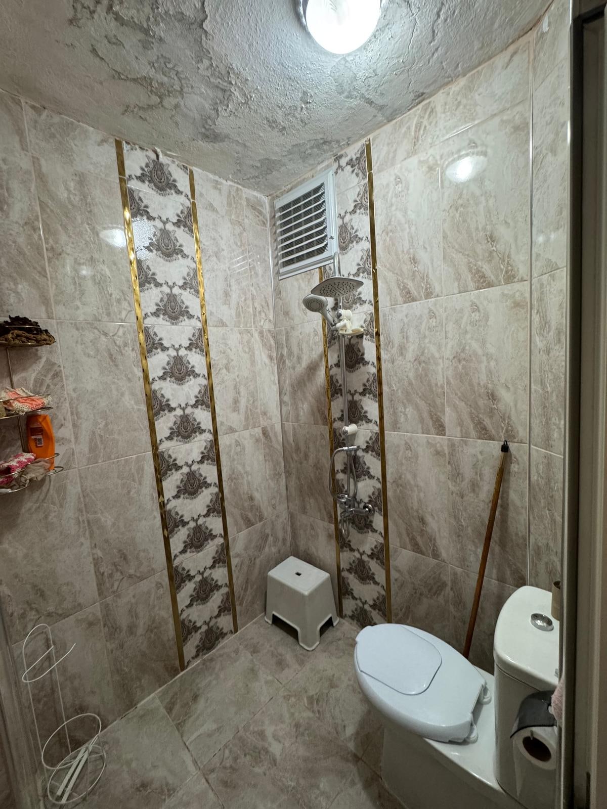 Ahmet Yesevi'de Satılık 2+1 Daire 100m² Site İçi Aydınlık Kombili Balkonlu — fotoğraf 7