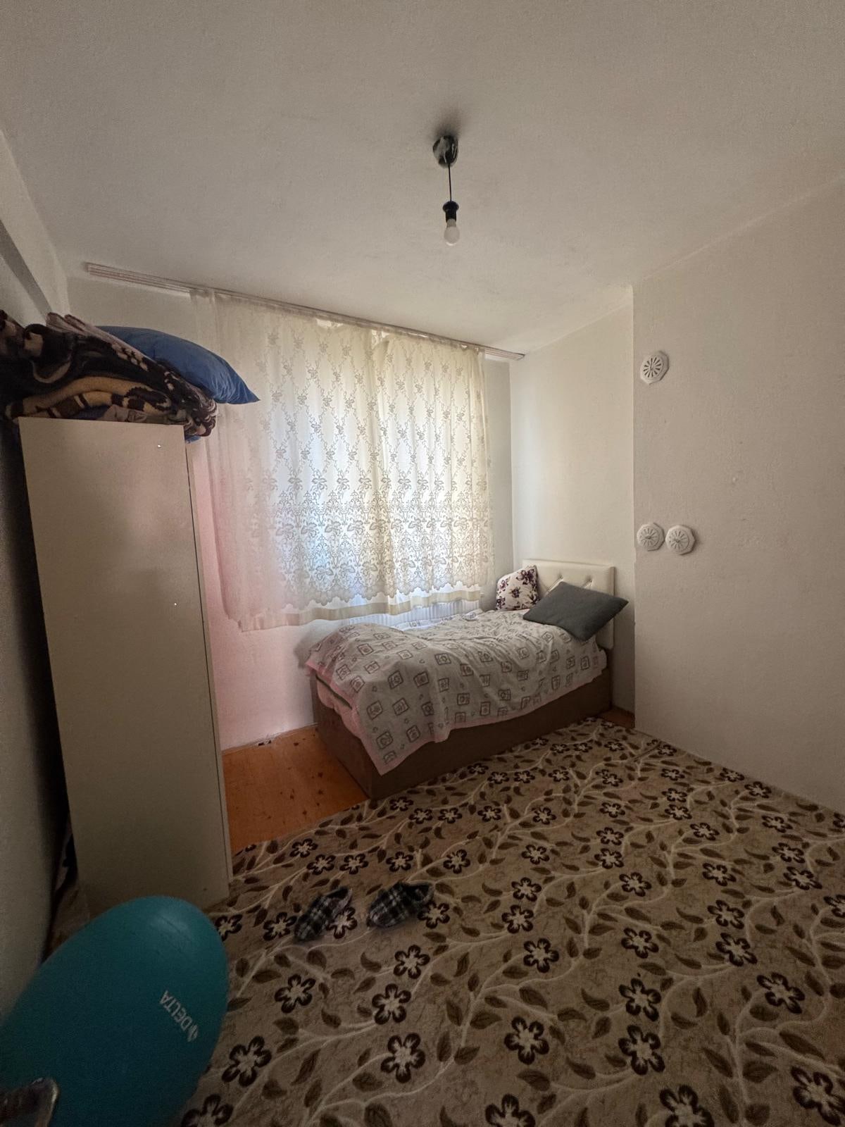 Satılık Daire Tapduk Emre Mahallesinde 3+1 140m2 Ara Kat Asansörlü — fotoğraf 5