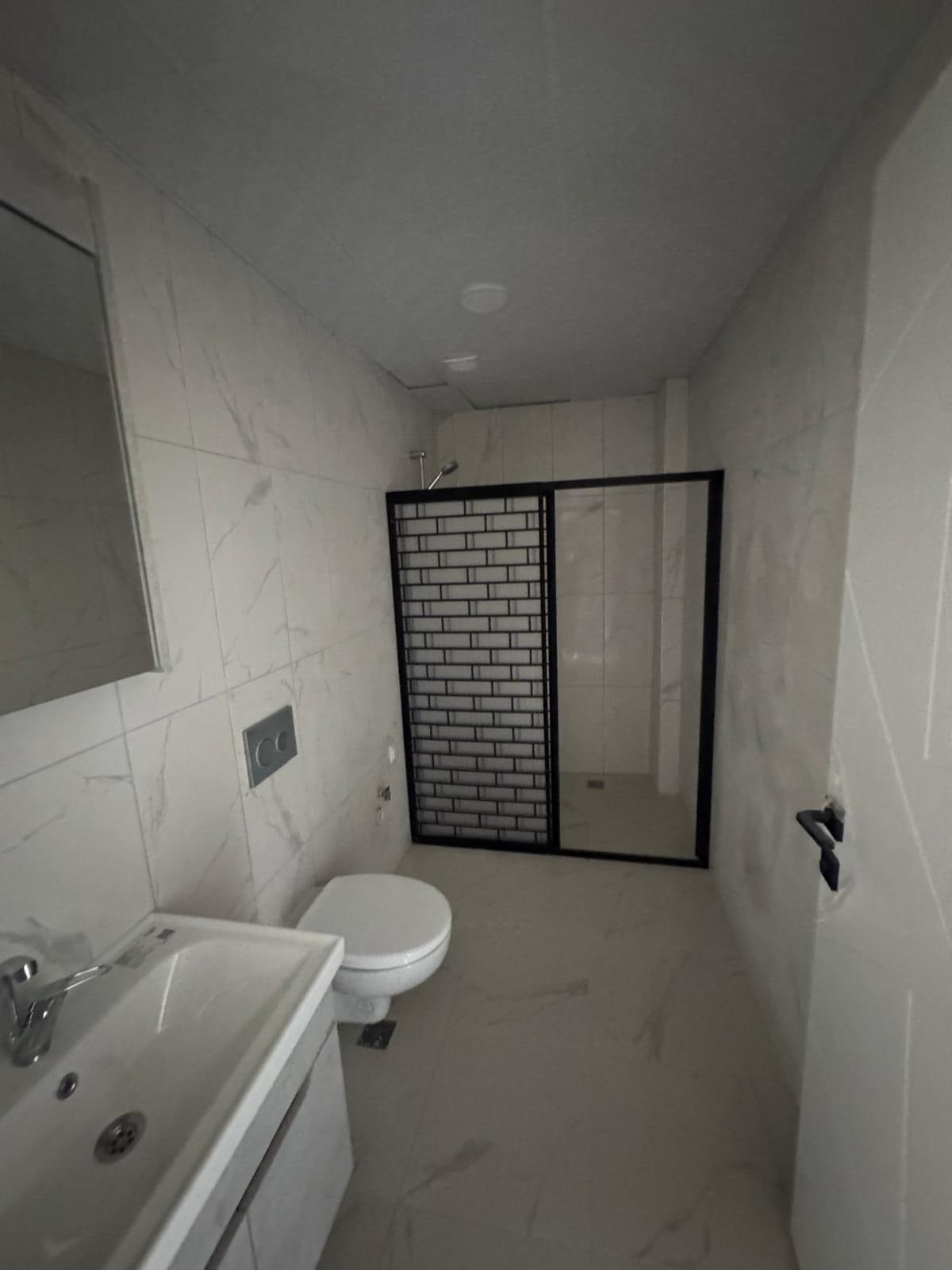 Satılık 1+1 Sıfır Apart Şeyh Edebali Mahallesinde 2 Katlı Binanın 2.katında — fotoğraf 4