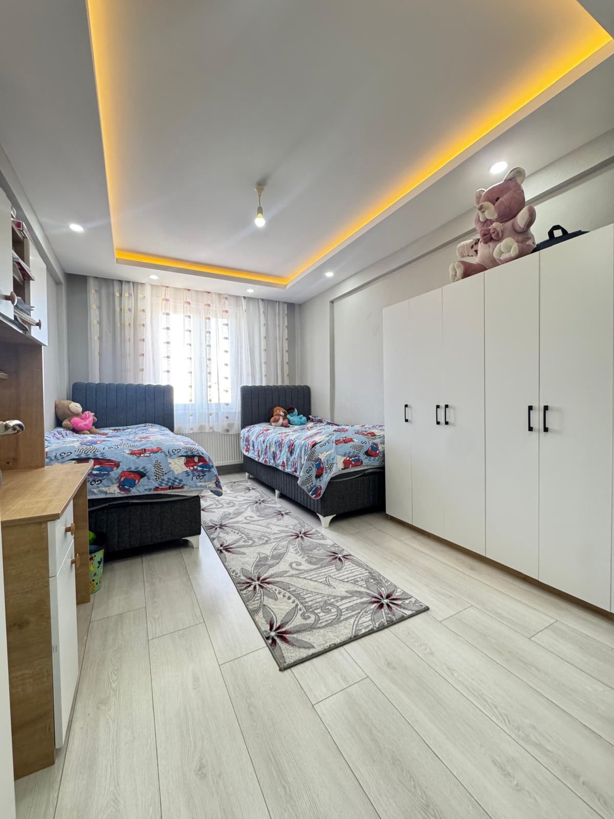 Satılık Daire Gevher Hatun Mahallesinde 3+1 130m2 Son Kat — fotoğraf 9