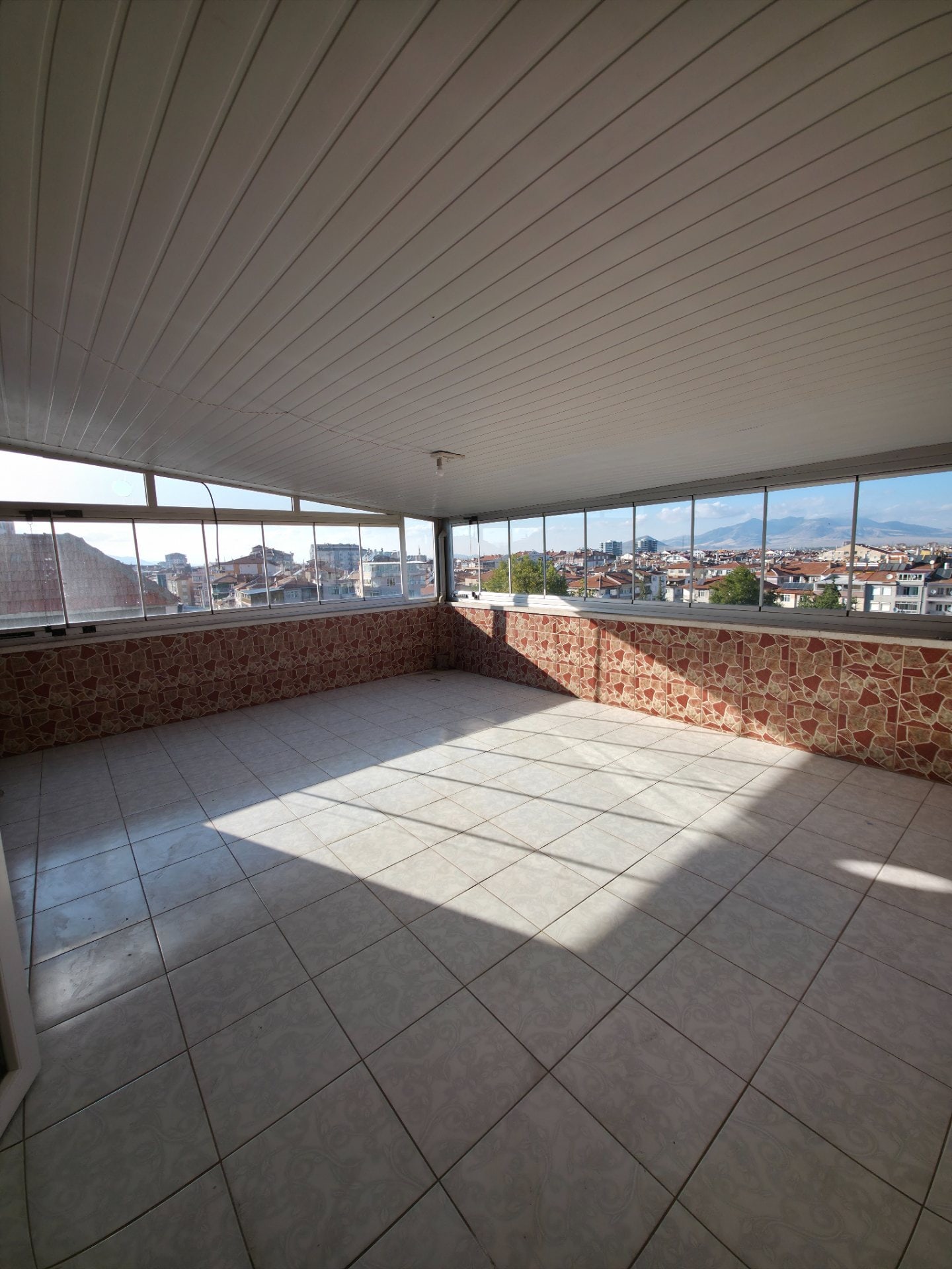 Çarşı Merkez’de 3+1 Oda & Asansörlü & Bakımlı Dubleks Kiralık Daire — görsel 25