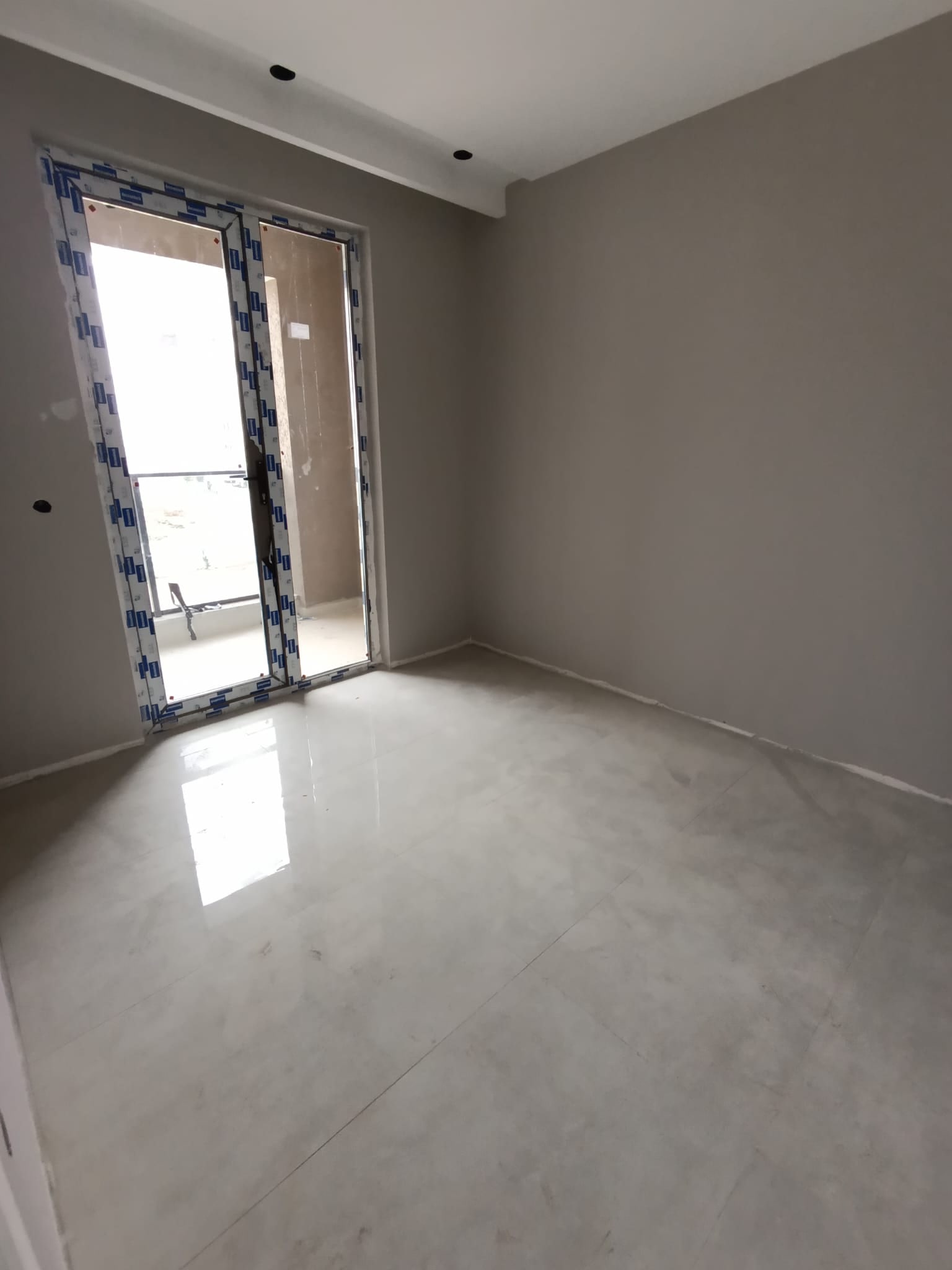 Karaman Merkez Yenişehir Mah 3+1 Sıfır Arakat Güney Doğu Cephe Site İçerisinde Ebeveyn Banyo Giyinme Odası Kiler Girişte Rüzgarlık — görsel 8