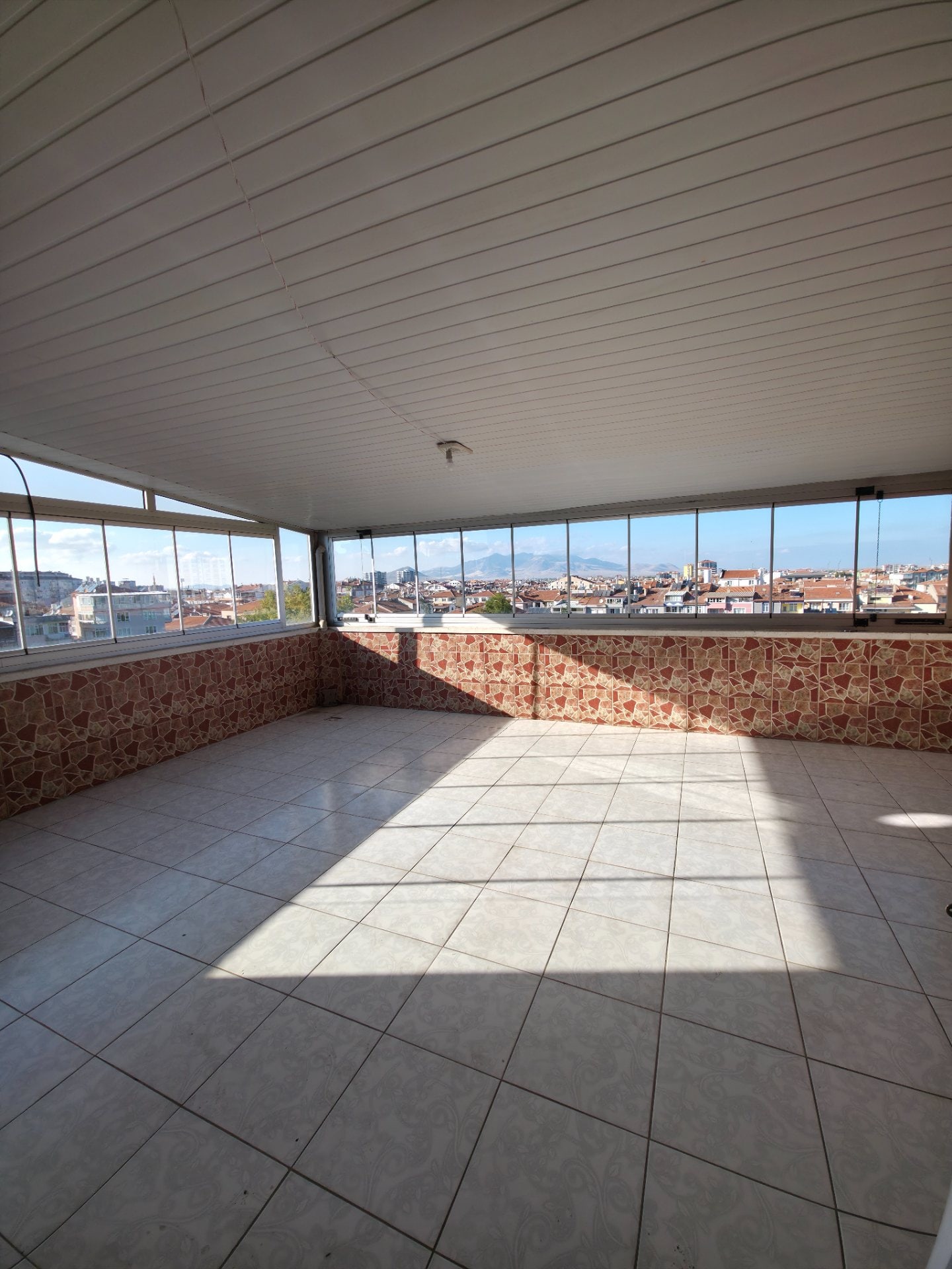 Çarşı Merkez’de 3+1 Oda & Asansörlü & Bakımlı Dubleks Kiralık Daire — görsel 24