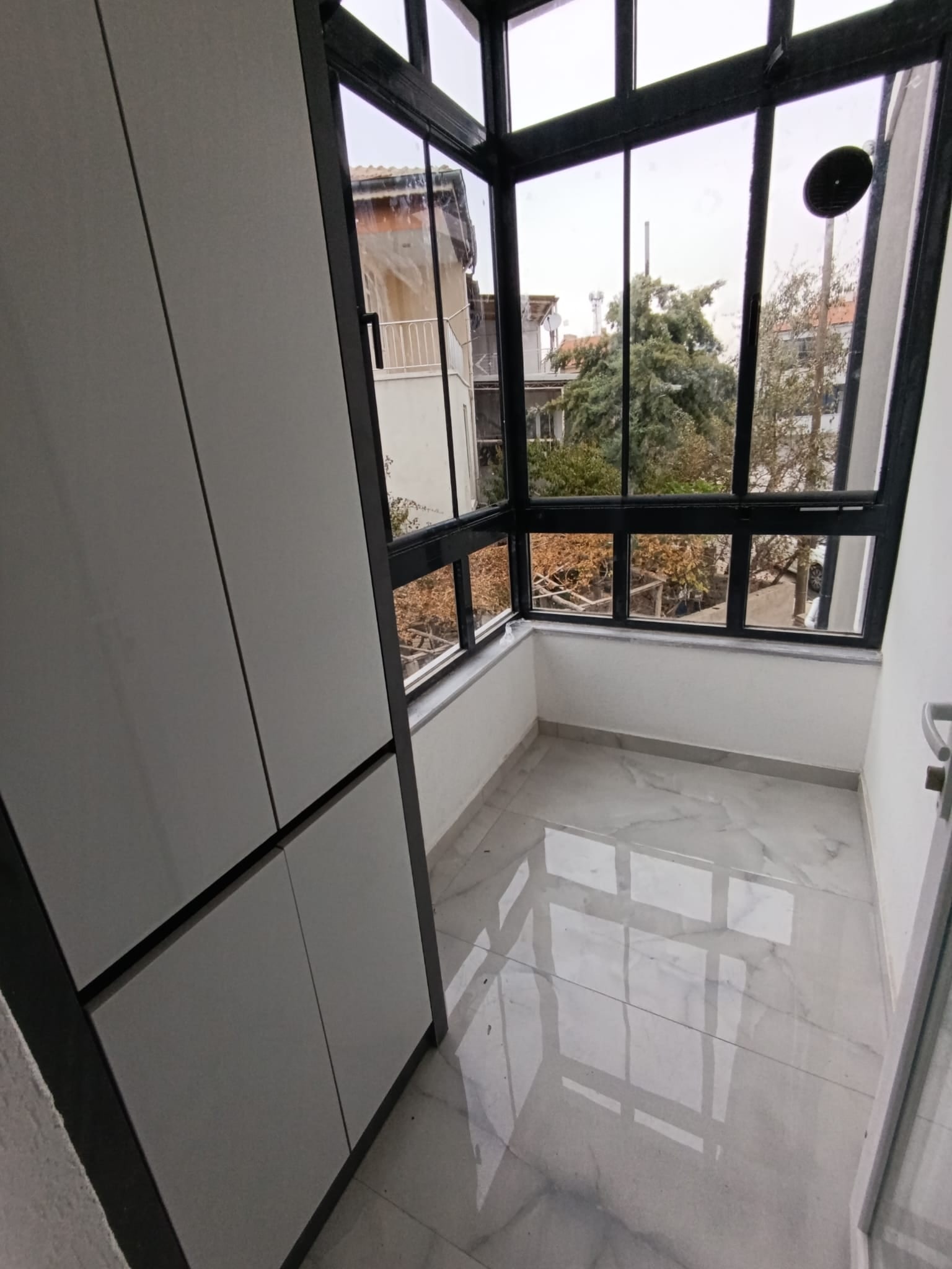Karaman Merkez Gevherhatun Mah 2+1 Amerikan Mutfak Sıfır Bireysel Garaj Ve Kiler Yerden Isıtma 2 Balkon Balkonlar Camla Kapalı — görsel 17