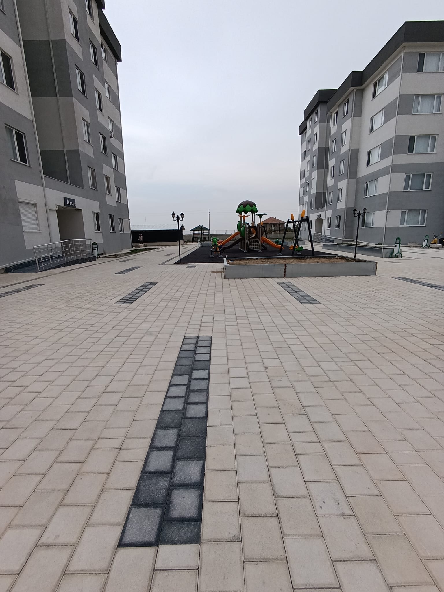 Karaman Merkez Yenişehir Mahallesi 3+1 Site İçerisinde Açık Ve Kapalı Otopark Çocuk Oyun Alanı Kiler Mevcut Geniş Balkon — görsel 17