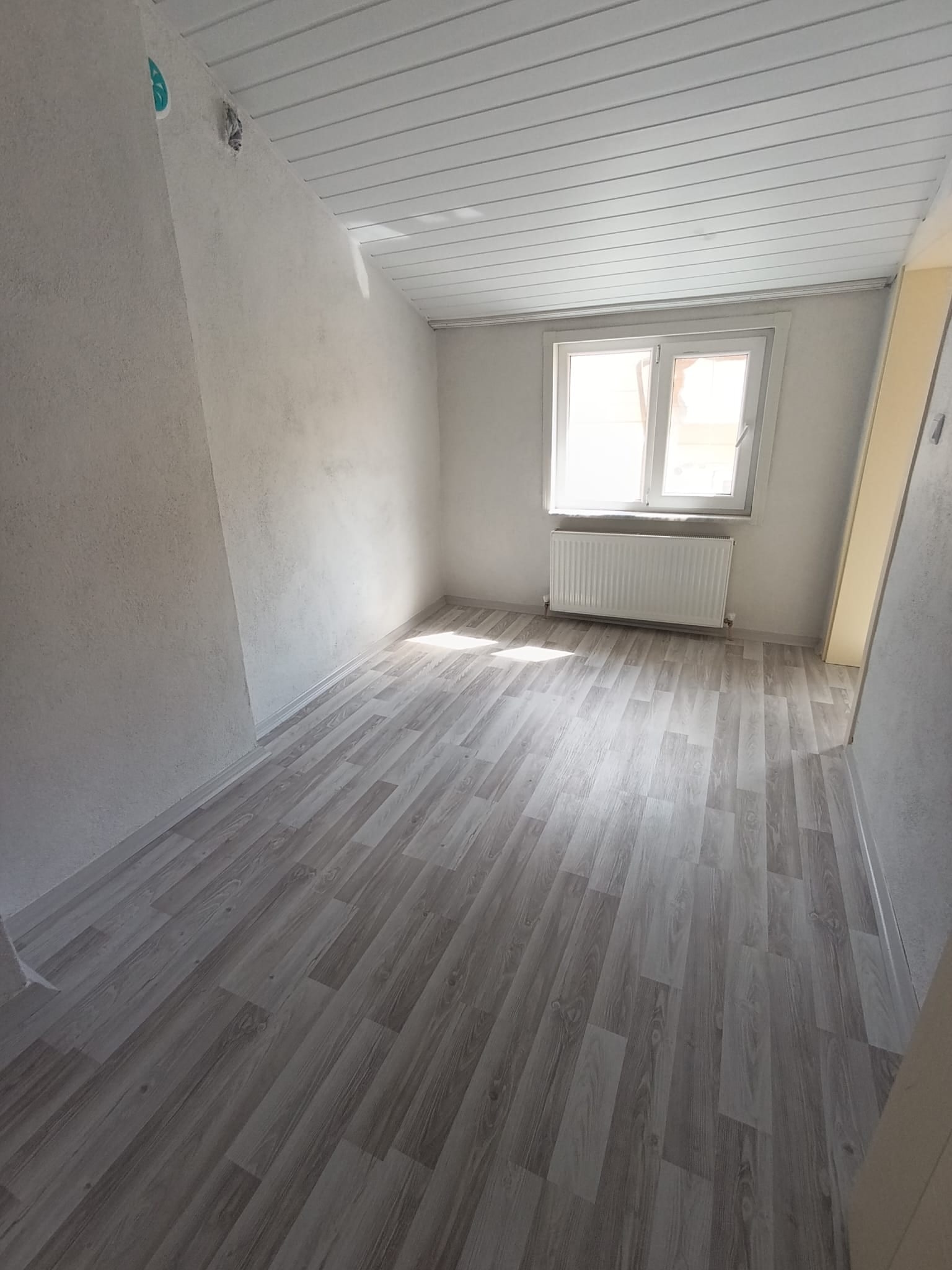 Karaman Merkez Mümine Hatun Mah Kiralık 2+1 Teras Kat Bakımlı — görsel 4