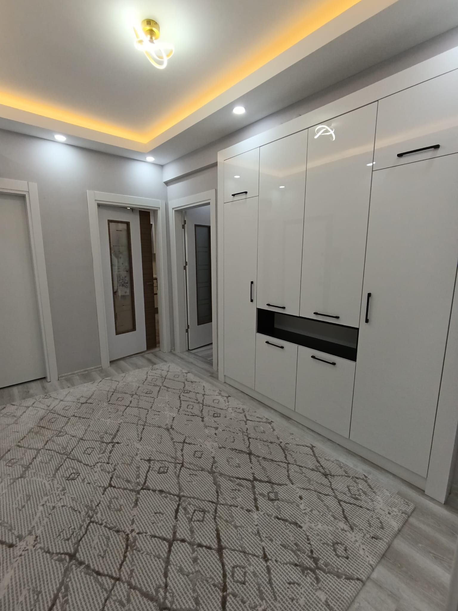 Karaman Merkez Yenişehir Mahallesi 3+1 Site İçerisinde Açık Ve Kapalı Otopark Çocuk Oyun Alanı Kiler Mevcut Geniş Balkon — görsel 30