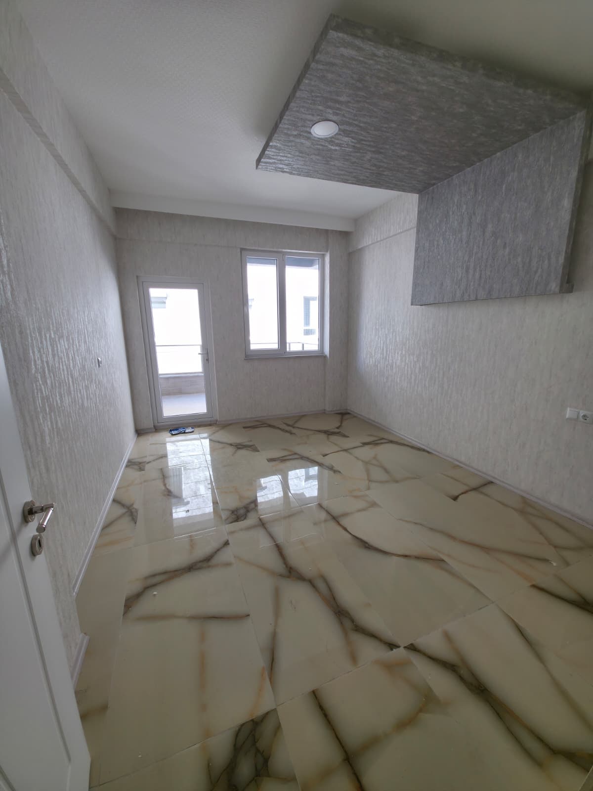 Karaman Merkez Prireis Mahallesi 3+1 Sıfır Arakat Bireysel Garaj Yerden Isıtma 2 Balkon Duvar Kağıdı — görsel 17