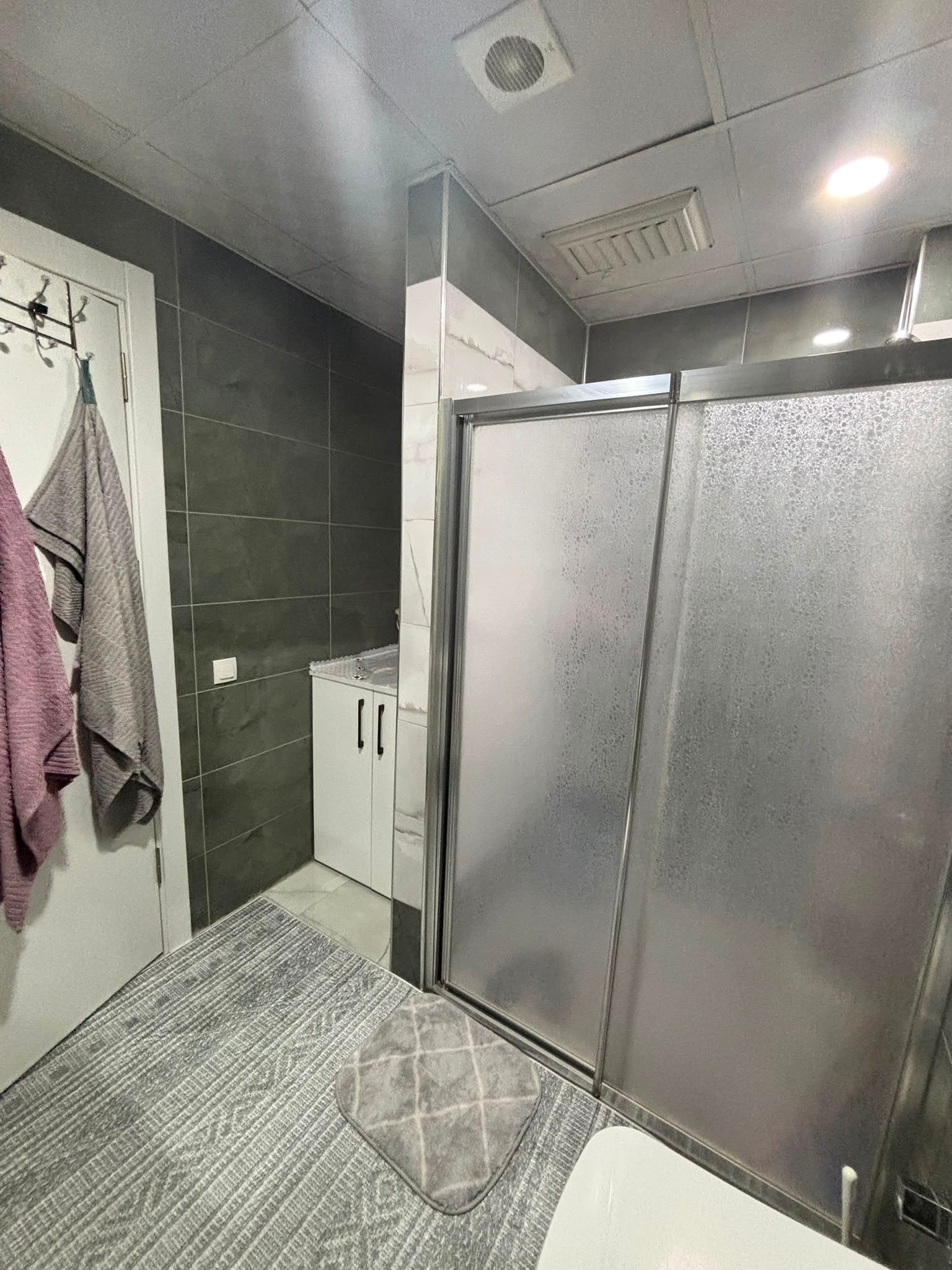 Karaman Merkez Yenişehir Mahallesi 3+1 Site İçerisinde Açık Ve Kapalı Otopark Çocuk Oyun Alanı Kiler Mevcut Geniş Balkon — görsel 11