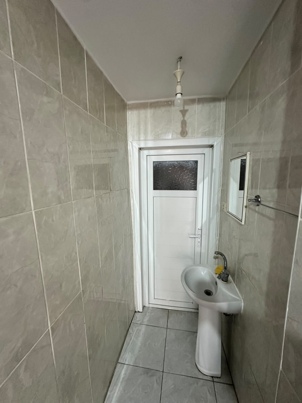 Çarşı Merkezde 3+1 Dükkan Üstü Kiralık Daire — görsel 3