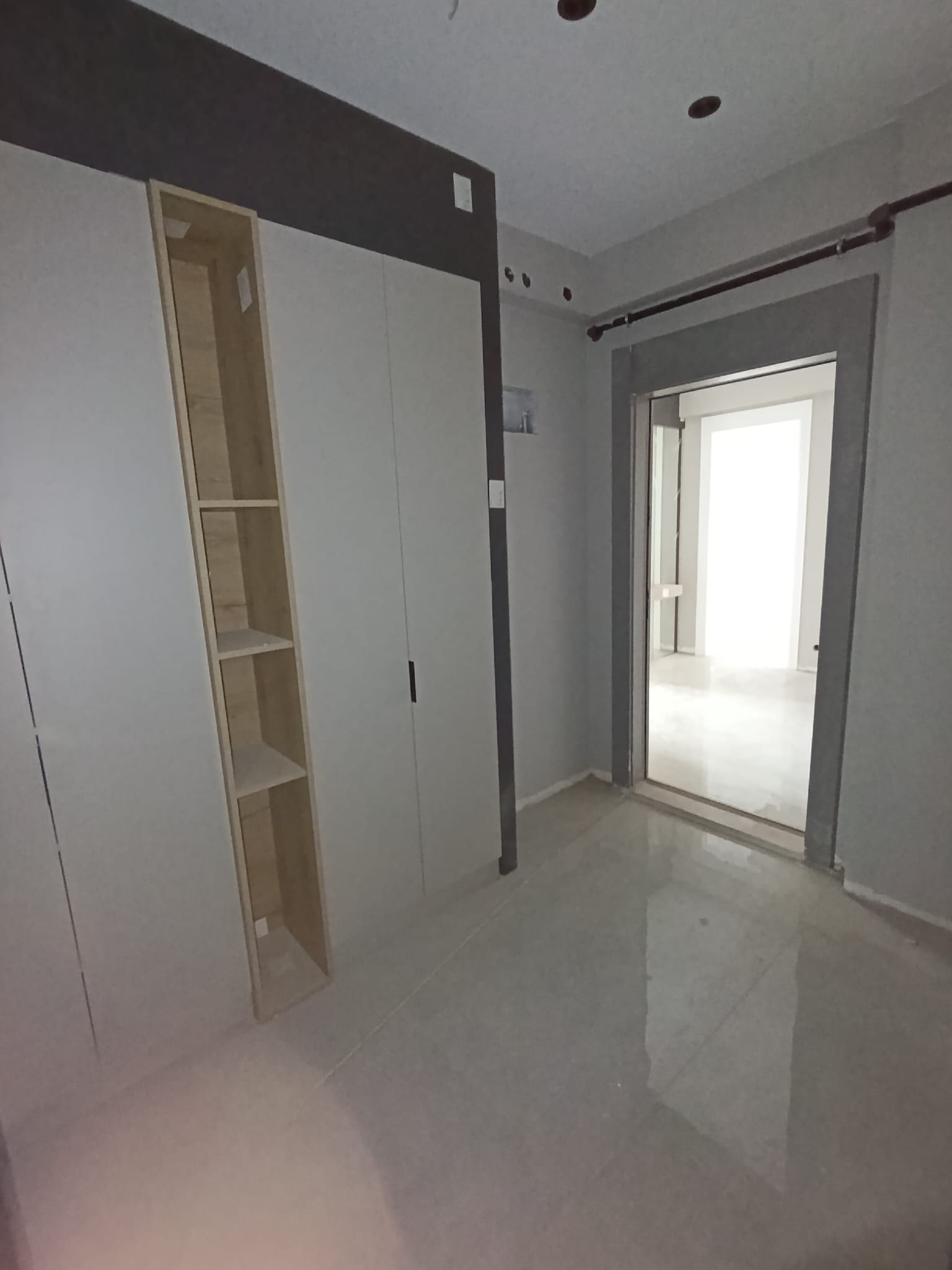 Karaman Merkez Yenişehir Mah 3+1 Sıfır Arakat Güney Doğu Cephe Site İçerisinde Ebeveyn Banyo Giyinme Odası Kiler Girişte Rüzgarlık — görsel 17