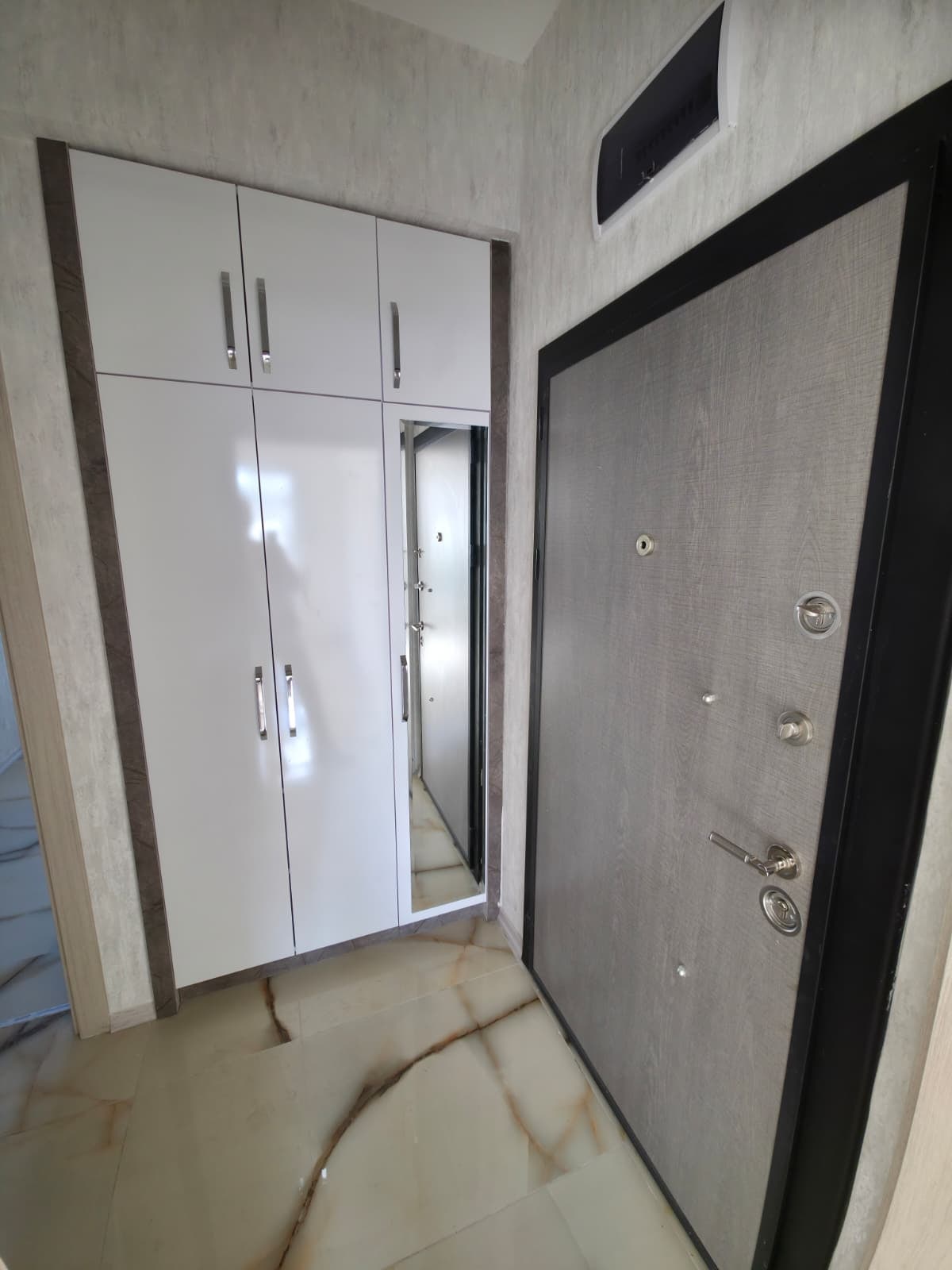 Karaman Merkez Prireis Mahallesi 3+1 Sıfır Arakat Bireysel Garaj Yerden Isıtma 2 Balkon Duvar Kağıdı — görsel 7