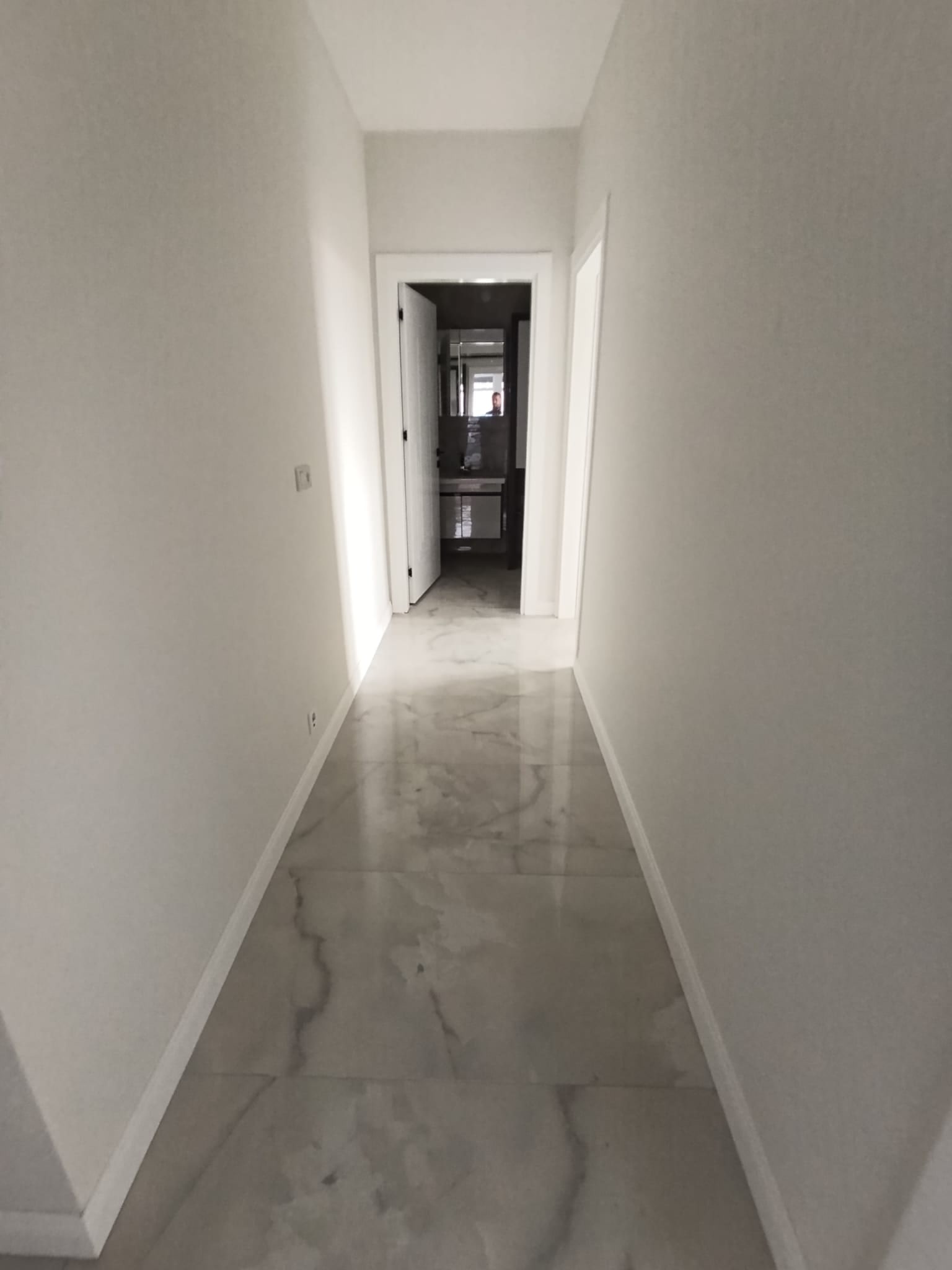 Karaman Merkez Gevherhatun Mah 2+1 Amerikan Mutfak Sıfır Bireysel Garaj Ve Kiler Yerden Isıtma 2 Balkon Balkonlar Camla Kapalı — görsel 9