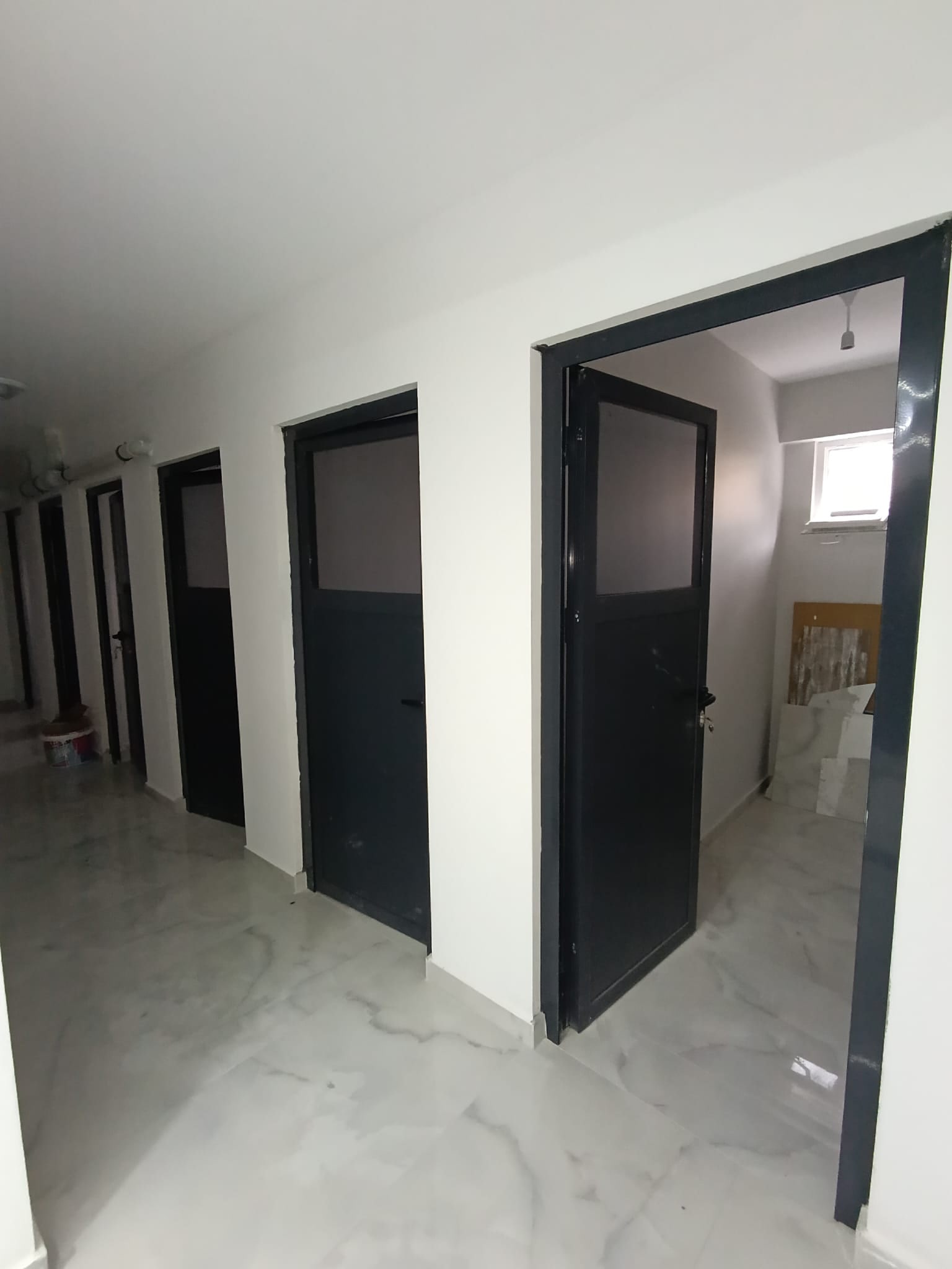 Karaman Merkez Gevherhatun Mah 2+1 Amerikan Mutfak Sıfır Bireysel Garaj Ve Kiler Yerden Isıtma 2 Balkon Balkonlar Camla Kapalı — görsel 8