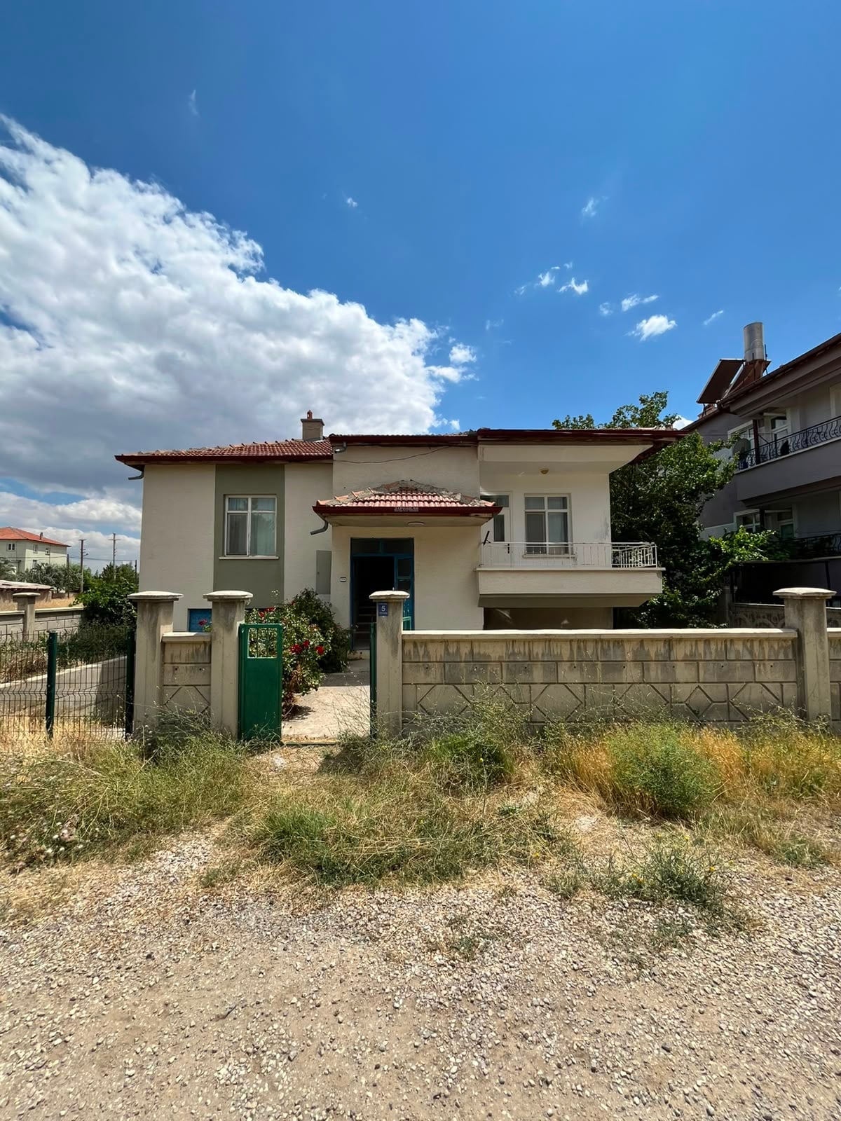 Satılık Fatih 3+1 140m² Bahçeli Müstakil Ev 500m² Arsa İçinde — görsel 3