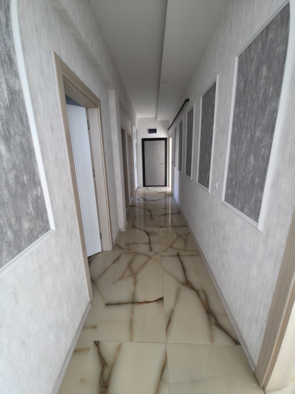 Karaman Merkez Prireis Mahallesi 3+1 Sıfır Arakat Bireysel Garaj Yerden Isıtma 2 Balkon Duvar Kağıdı — görsel 15