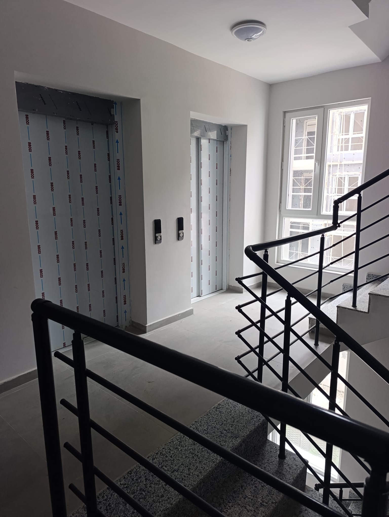 Karaman Merkez Hamidiye Mah.2.organize Yolu 1+1 Sıfır Arakat Ayrı Mutfaklı Yerden Isıtma Balkon Var 2 Asansörlü — görsel 2