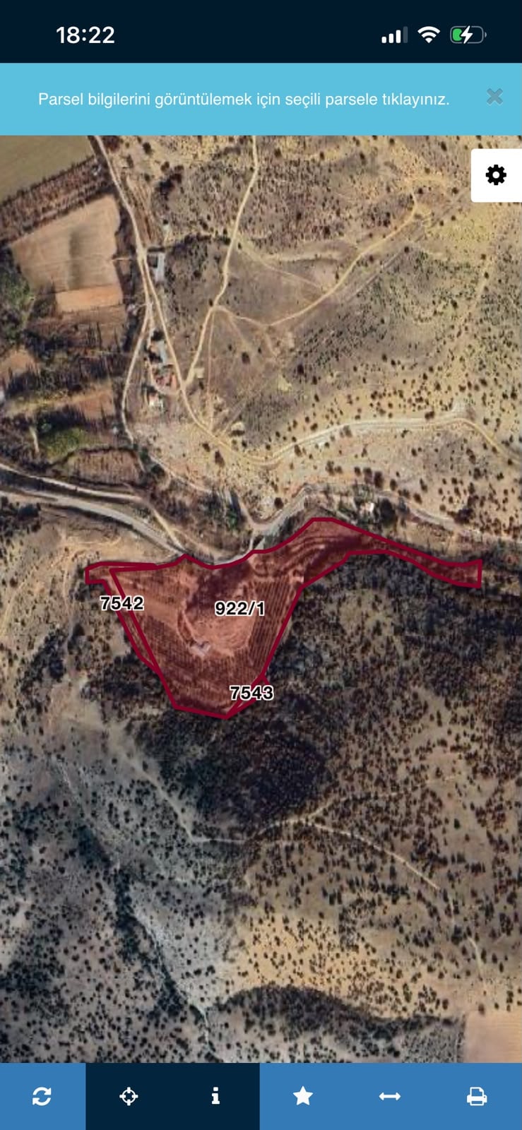 Akköprü’de Dere Kenarında, Evi Ve Elma Bahçesi Bulunan 54.725 M² Mülk — görsel 2