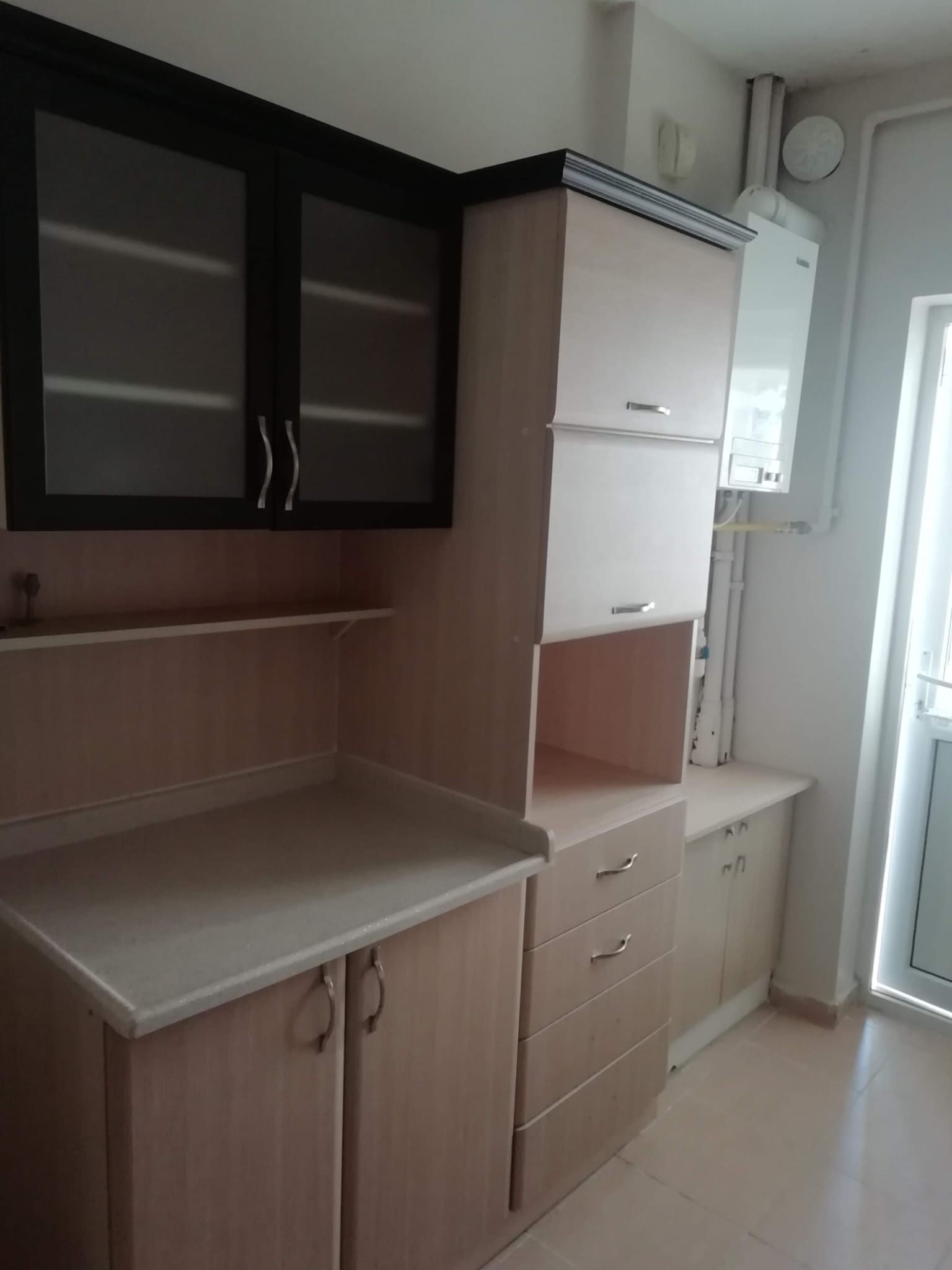 Karaman Merkez 2. Toki Konutları 2+1 Arakat İçerisi Yapılı 4. Kat İçerisinde Kiracı Oturmakta İsteğe Göre Çıkabilir — görsel 2