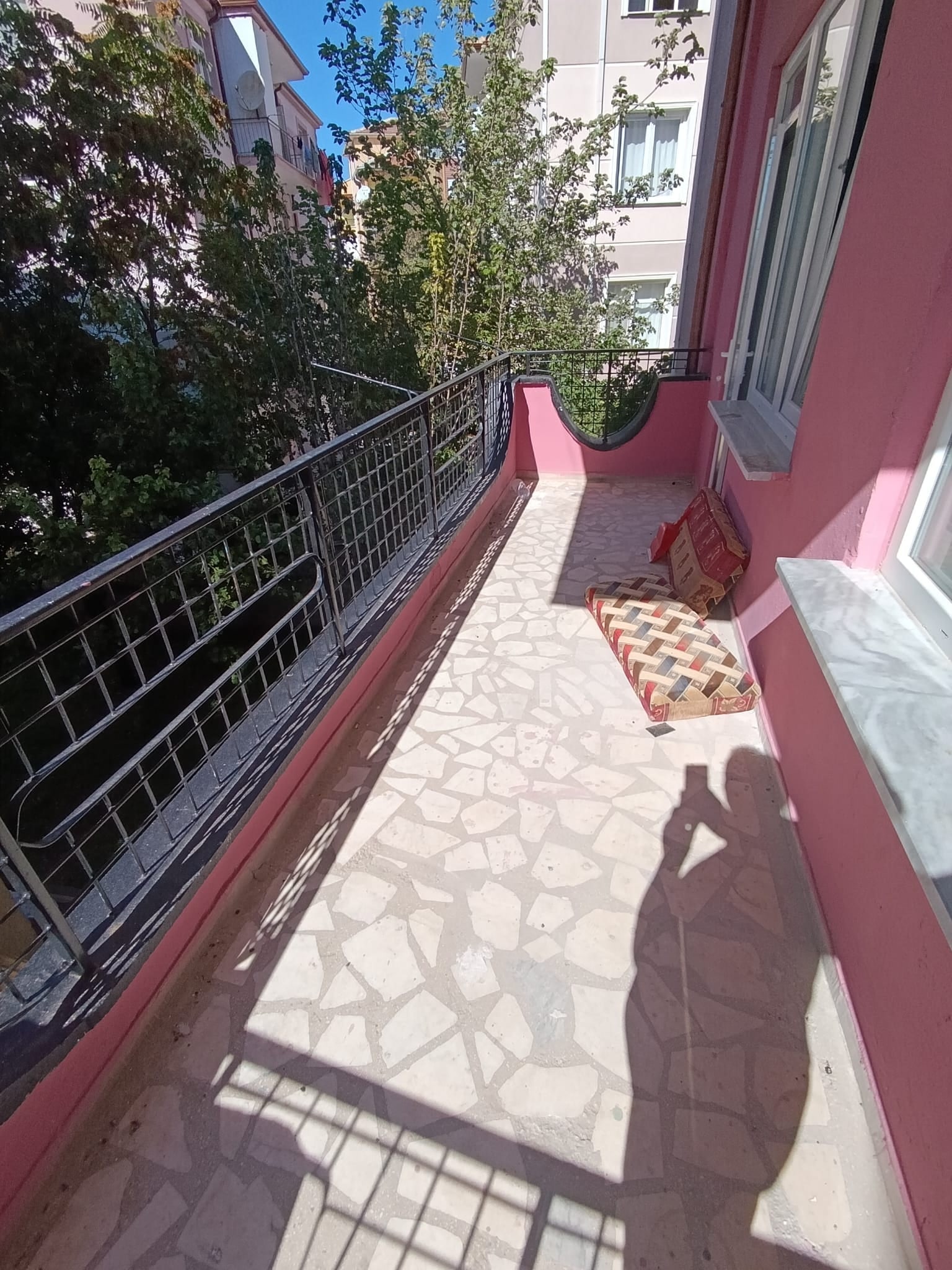 Karaman Merkez Hacıcelal Mahallesi Kale Karşısında 3+1 Dükkan Üstü Komple Yapılı Masrafsız Oturuma Hazır — görsel 5