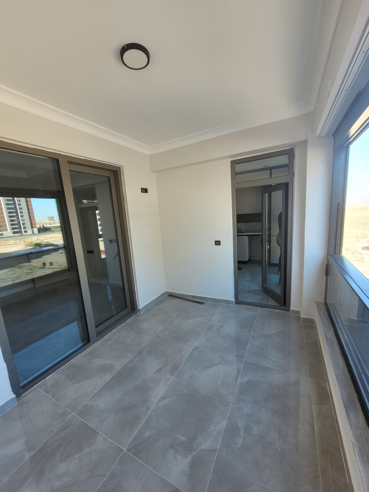 Emlaknomi'den Urgan Mahallesi Kiralık Daire 3+1 Sahsi Garajlı (sıfır) — görsel 7