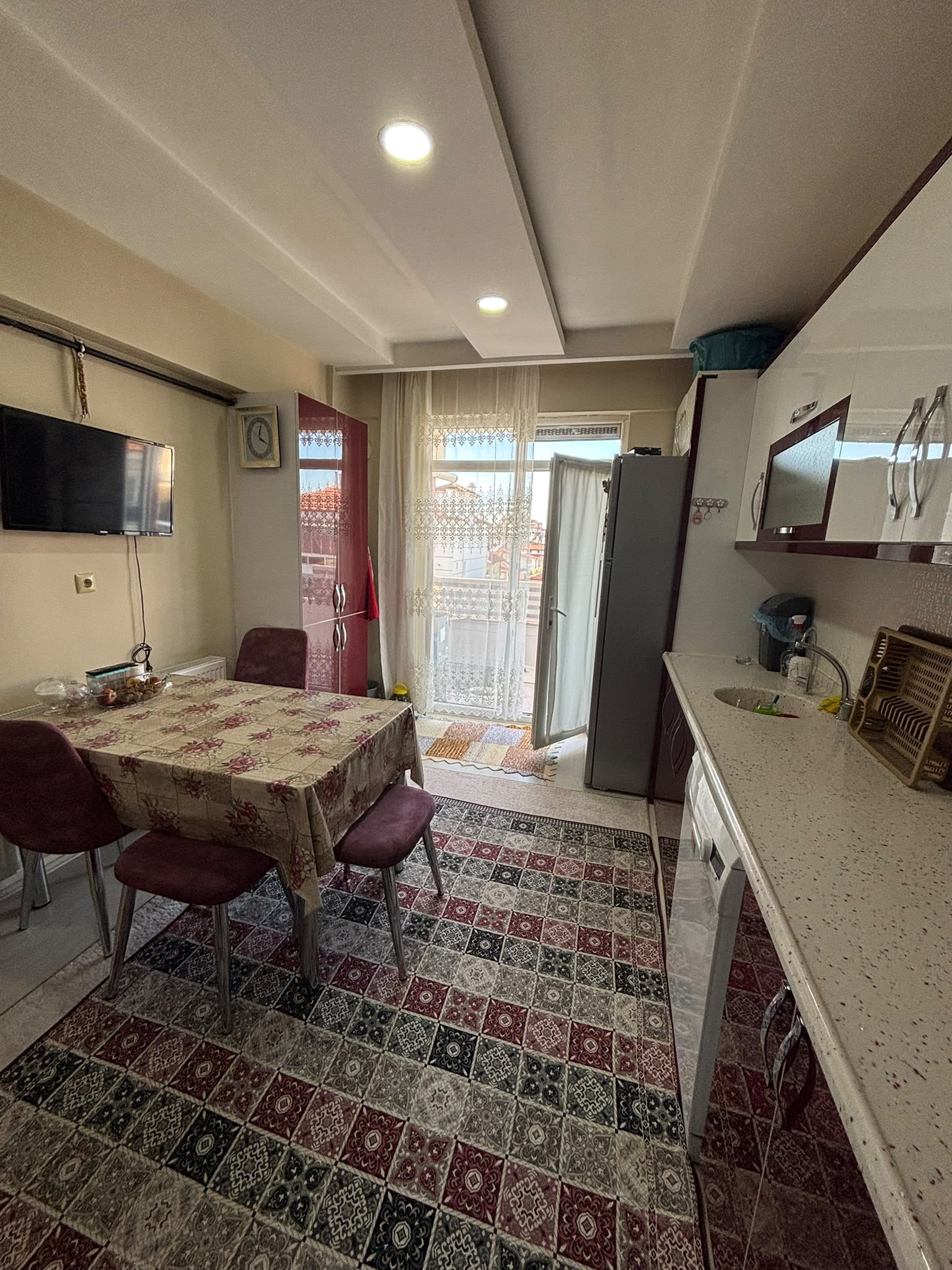 Emlaknomi'den 🏡 Yeşilada Mahallesi’nde Satılık 3+1 Daire! — görsel 17