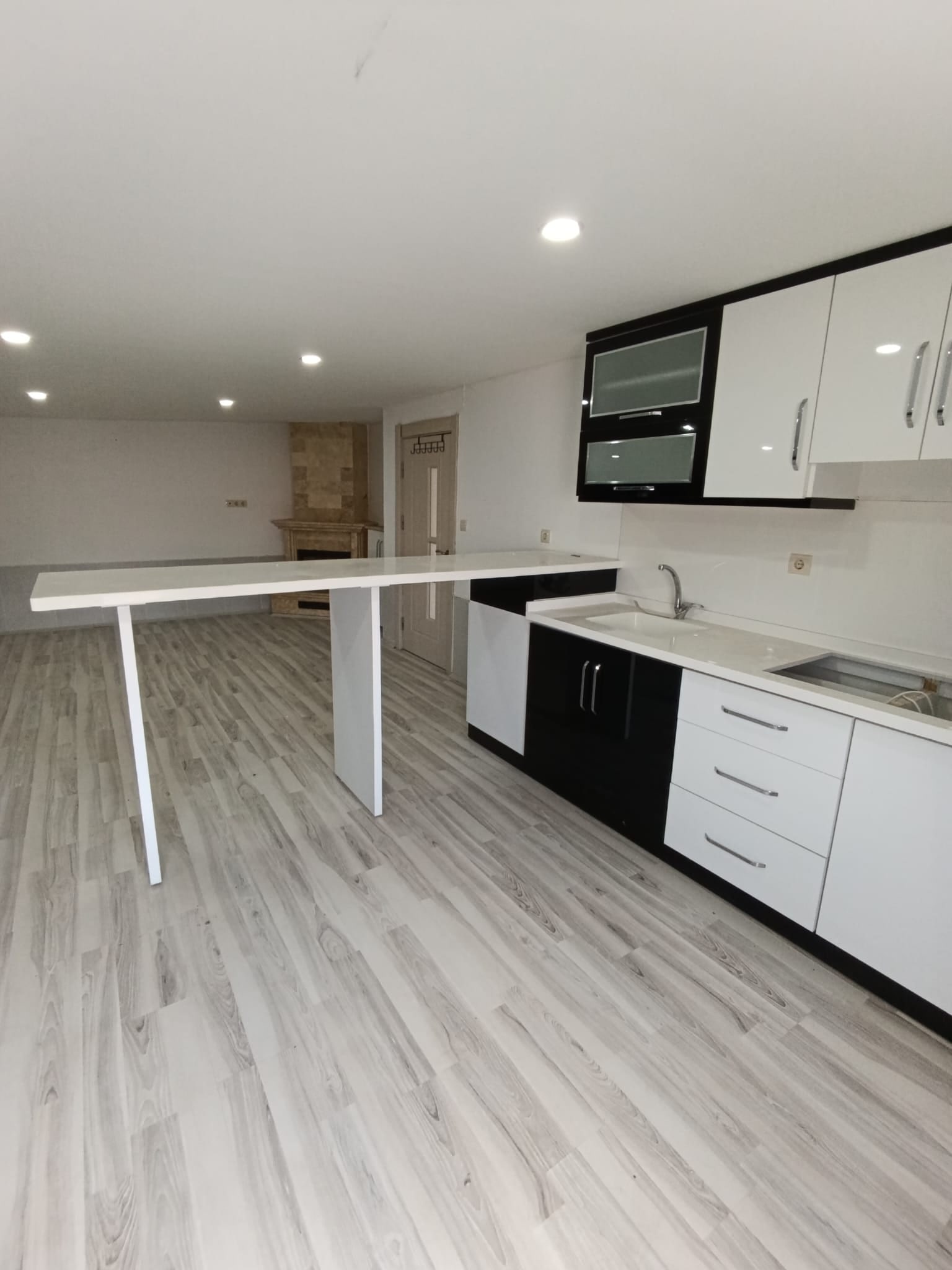 Ağalar Harmanı'nda 4+1 & 210 M2 & Lüks Kiralık Dubleks Daire — görsel 3