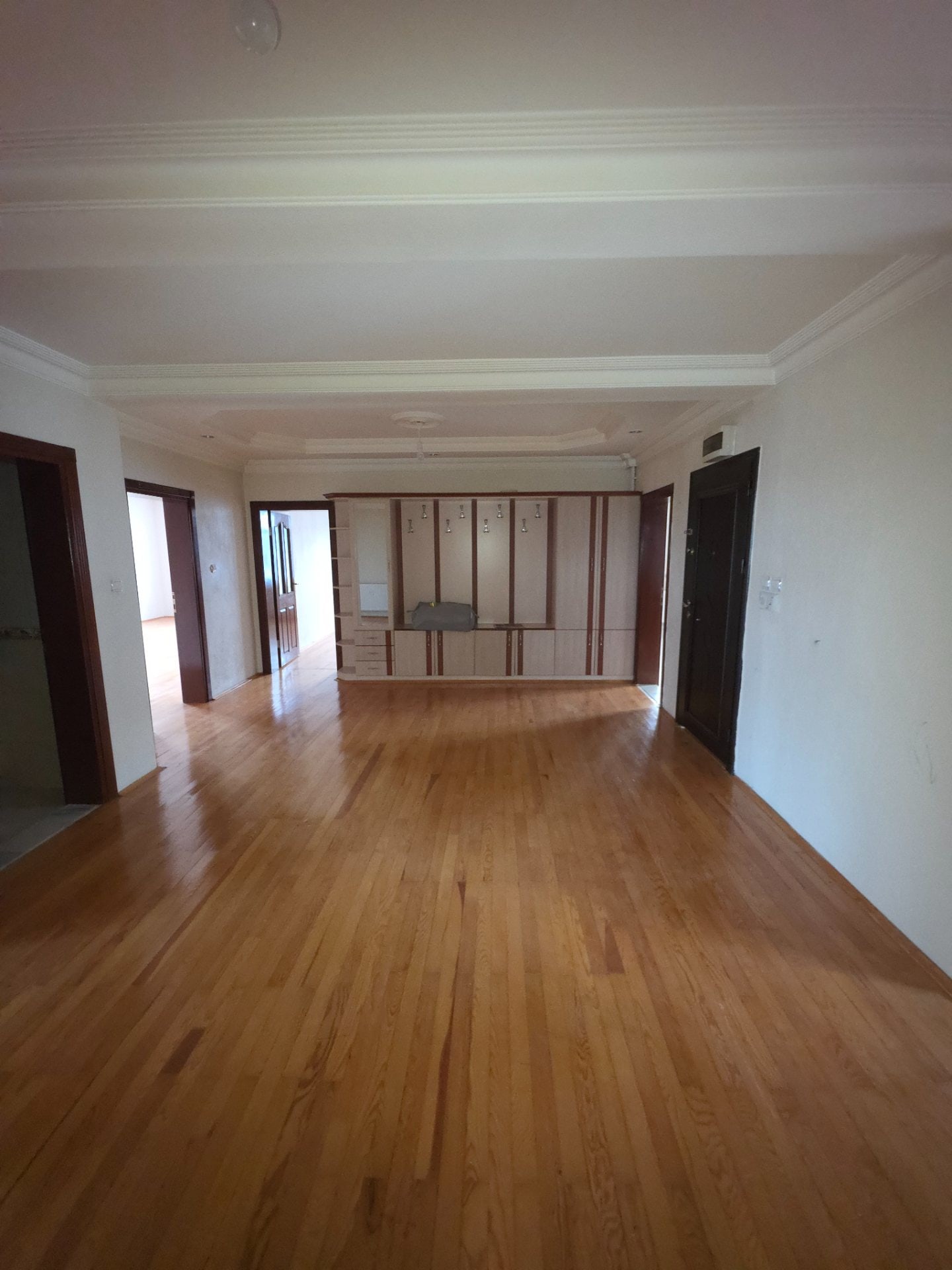 Şeyhşamil’de (ağalar Harmanı) 4+1 & 225 M² & 4 Cephe Açık Kiralık Daire — görsel 13