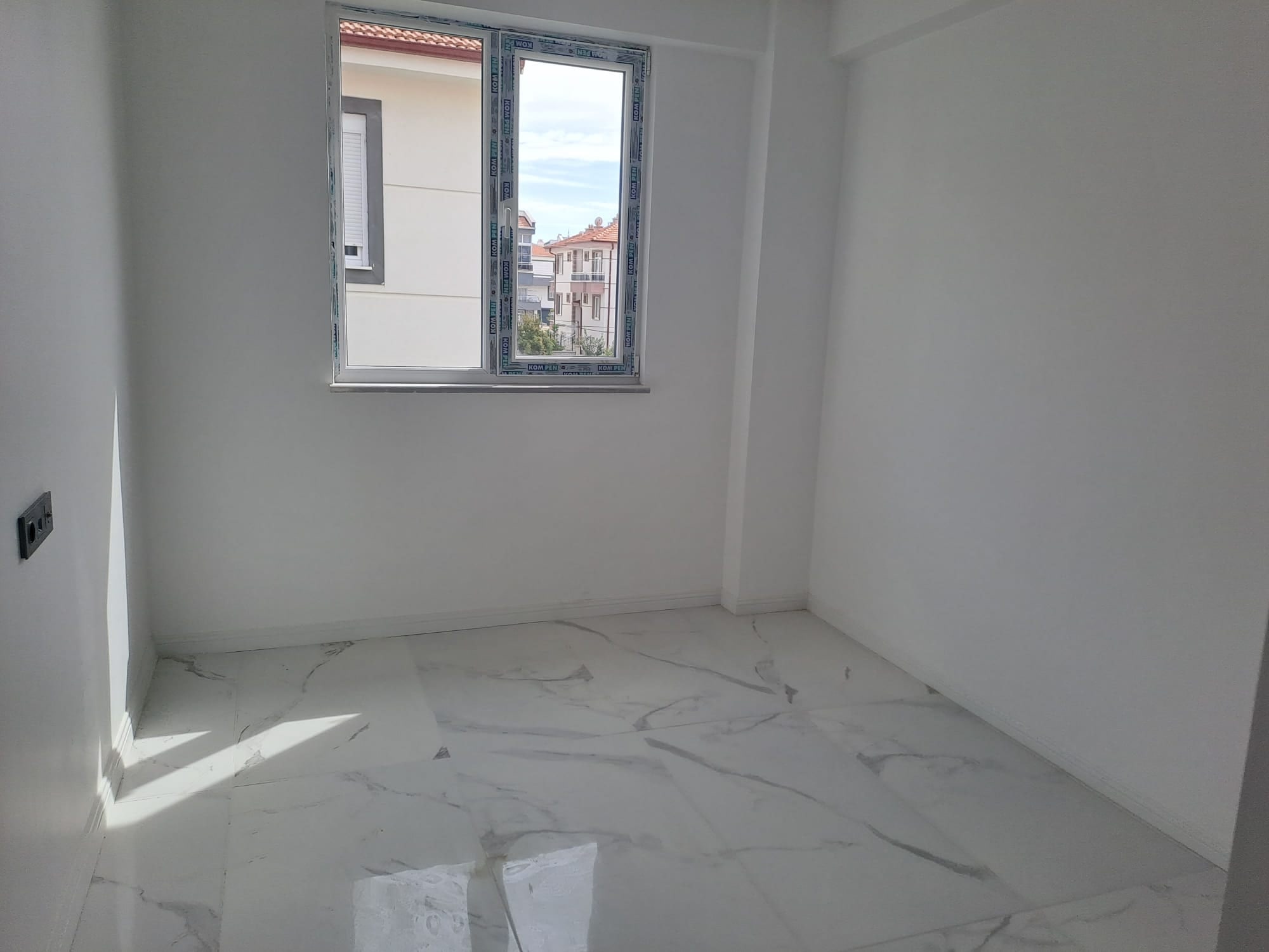 Karaman Merkez Hastane Karşısında 1+1 Sıfır 6 Adet Satılık Apart Ortak Kullanım Garaj Yerden Isıtma — görsel 2