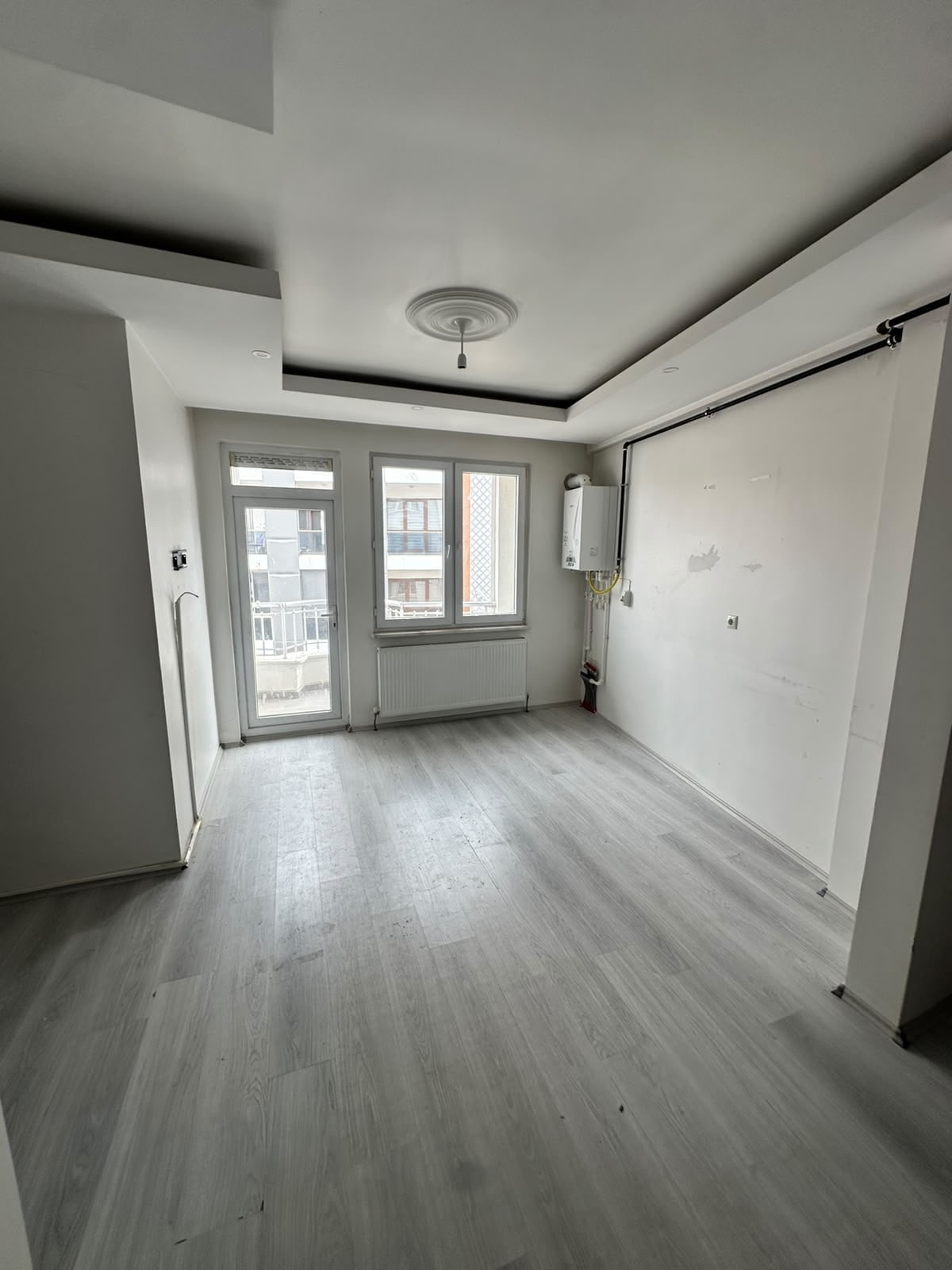Emlaknomi'den Kirişçi Mahallesinde 2+1 Amerikan Mutfak Kiralık Daire — görsel 4