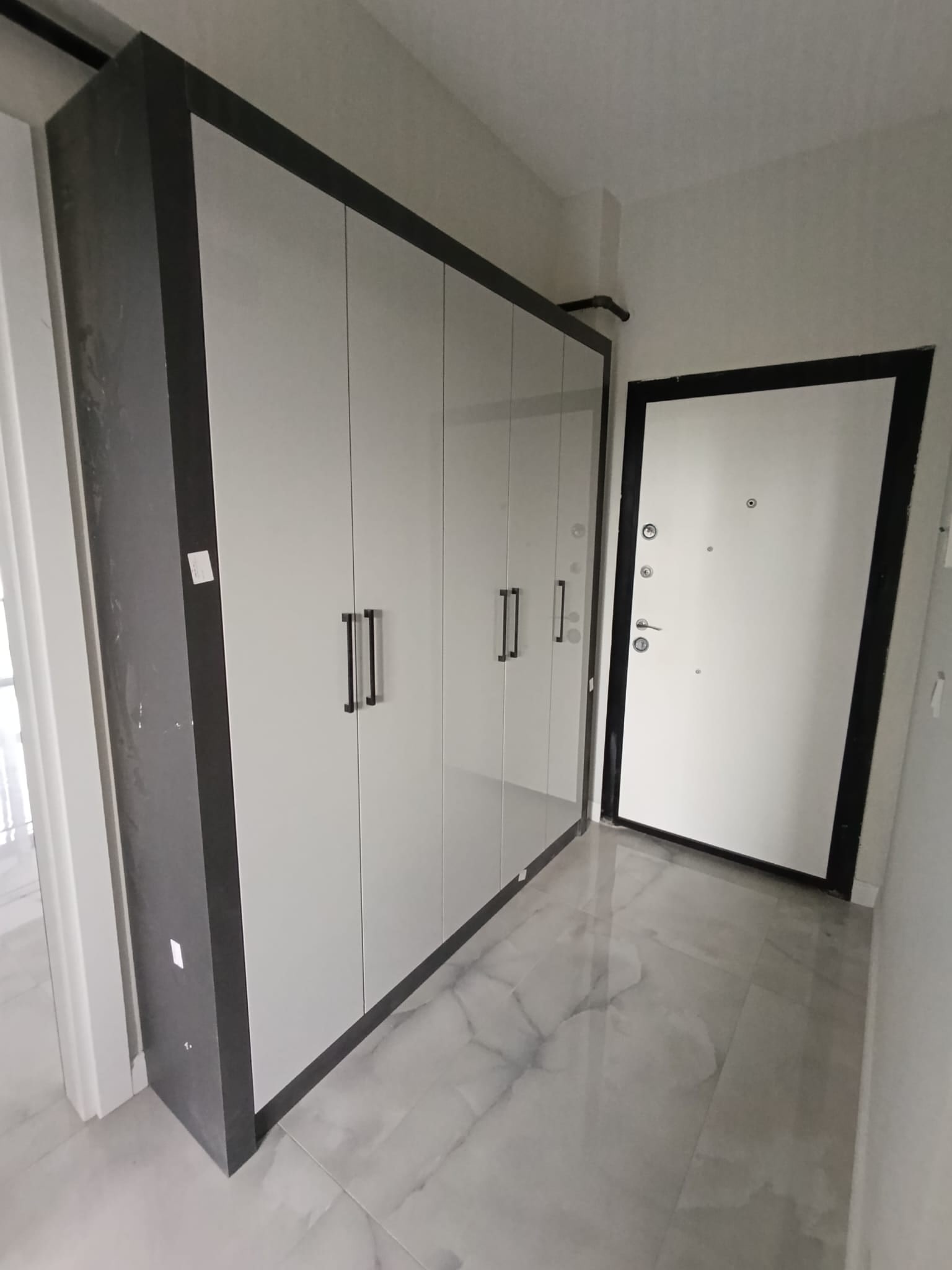 Karaman Merkez Gevherhatun Mah 2+1 Amerikan Mutfak Sıfır Bireysel Garaj Ve Kiler Yerden Isıtma 2 Balkon Balkonlar Camla Kapalı — görsel 15