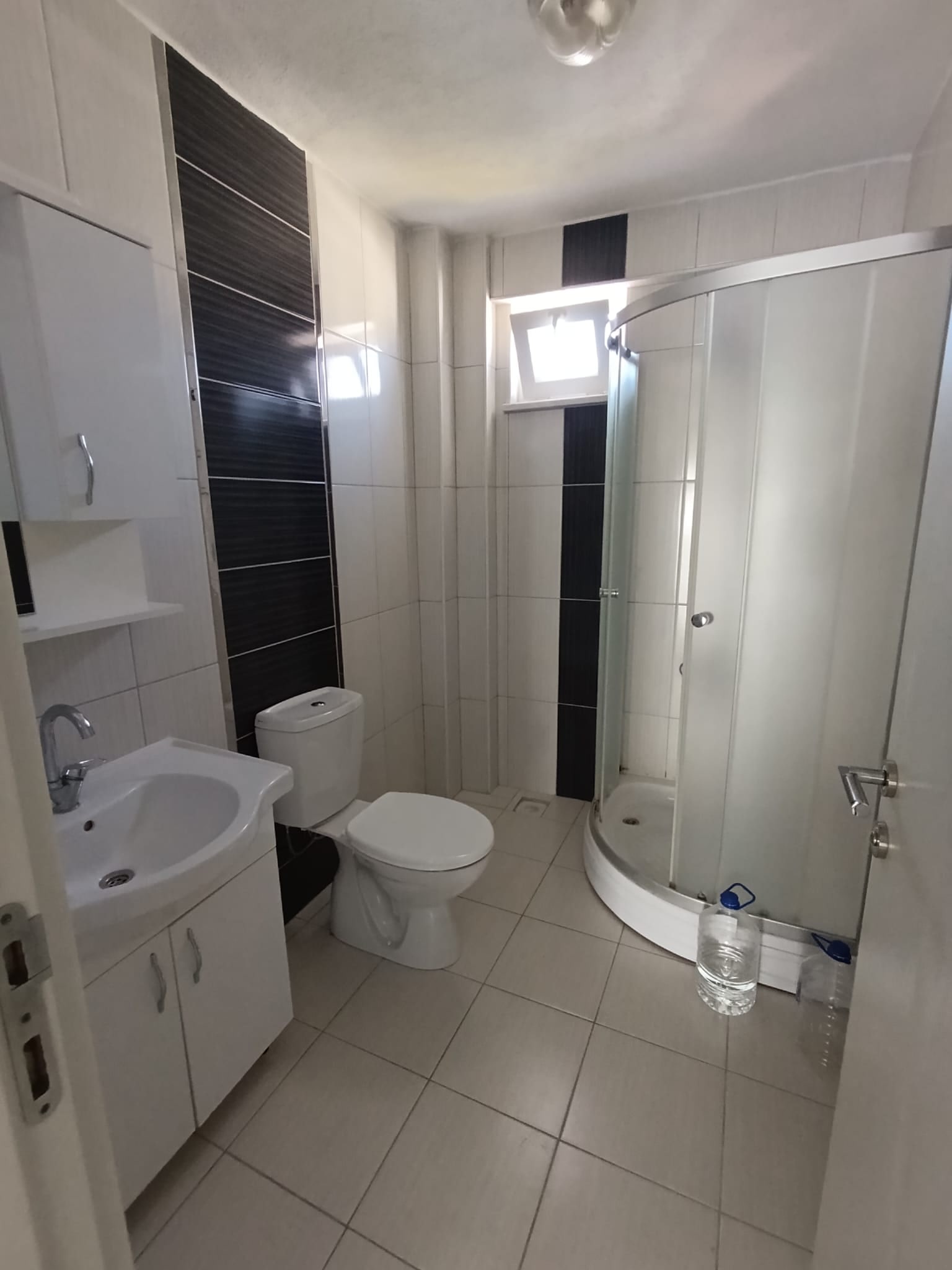 Karaman Merkez Prireis Mahallesi 3+1 Arakat 4 Cephesi Açık 2 Balkon 150m2 Brüt 10 Yıllık Bina — görsel 19