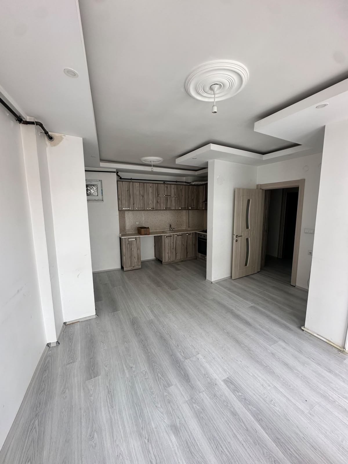 Emlaknomi'den Kirişçi Mahallesinde 2+1 Amerikan Mutfak Kiralık Daire — görsel 3