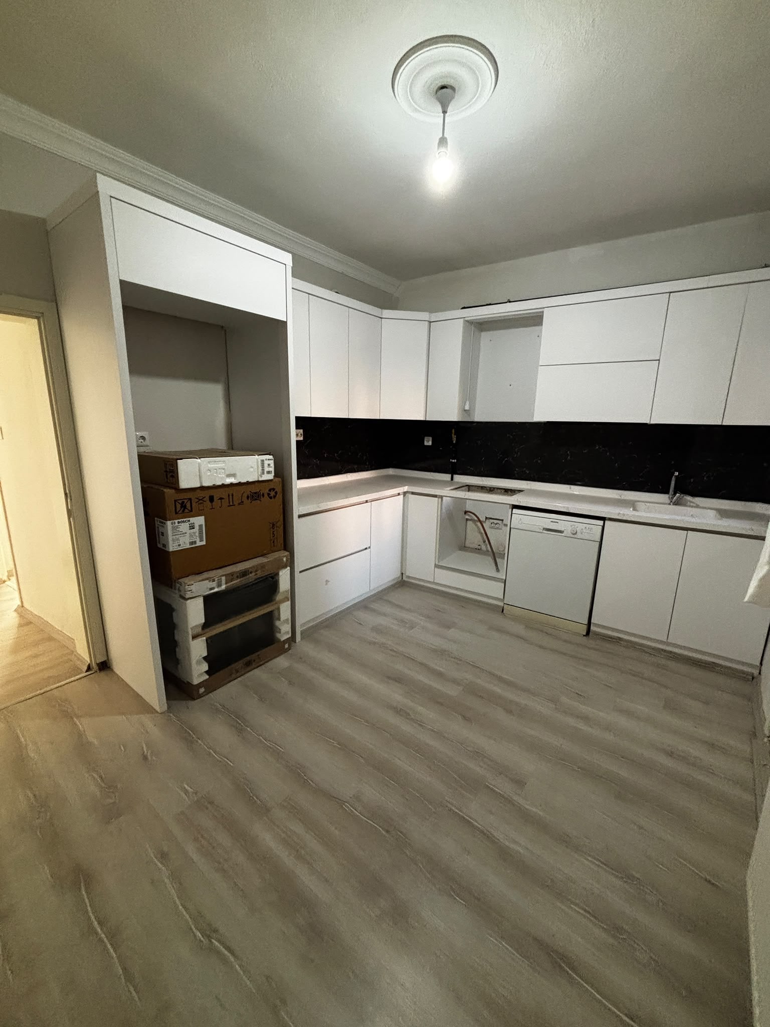 EMLAKNOMİ'den   MASURDEDE MAH. 3+1 BAKIMLI SATILIK DAİRE