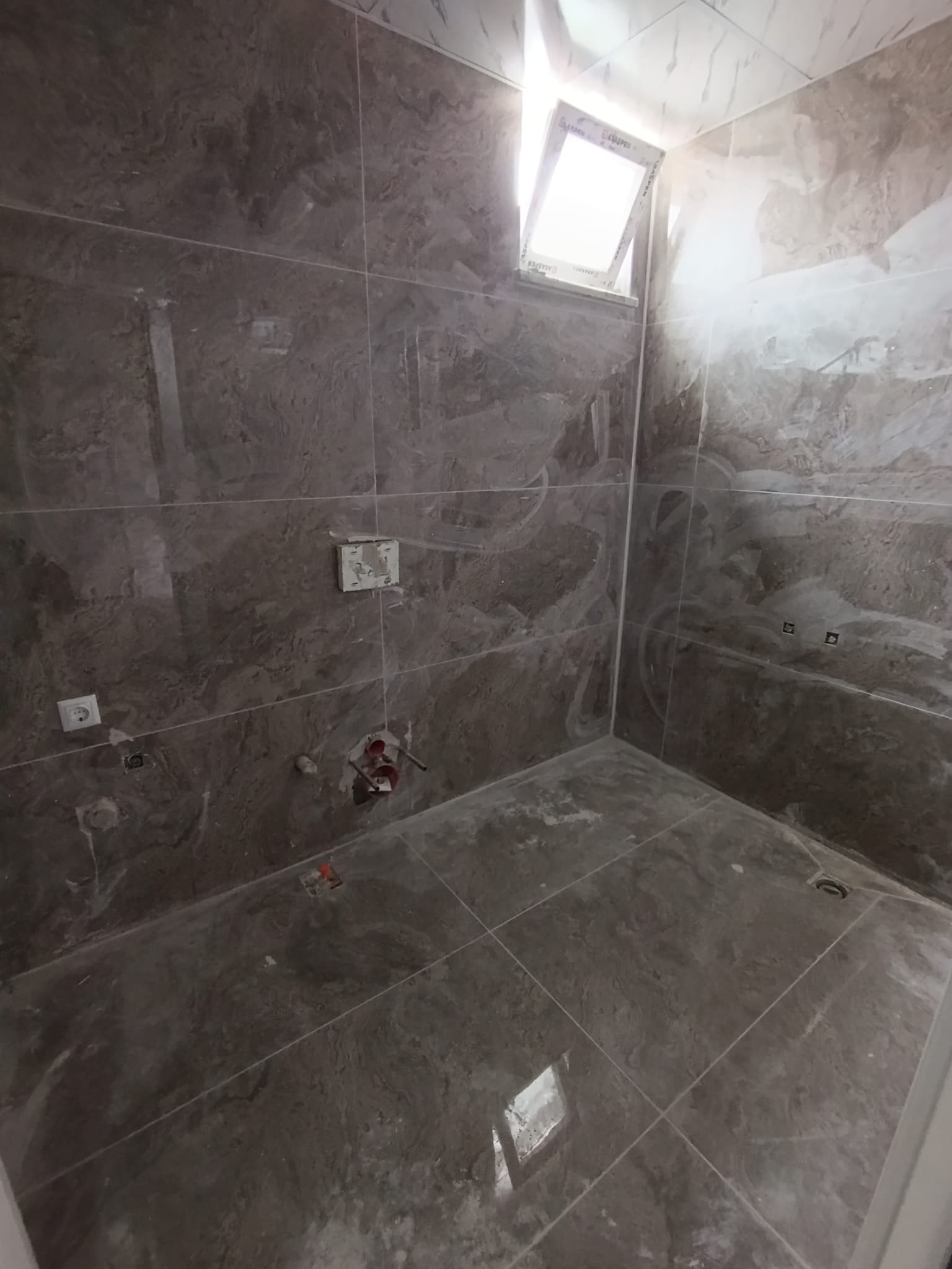 Karaman Merkez Prireis Mahallesi Sıfır 1+1 Ayrı Mutfak Balkonlu Güney Cephe Geniş Kullanışlı Yerden Isıtma Granit Kaplama — görsel 6