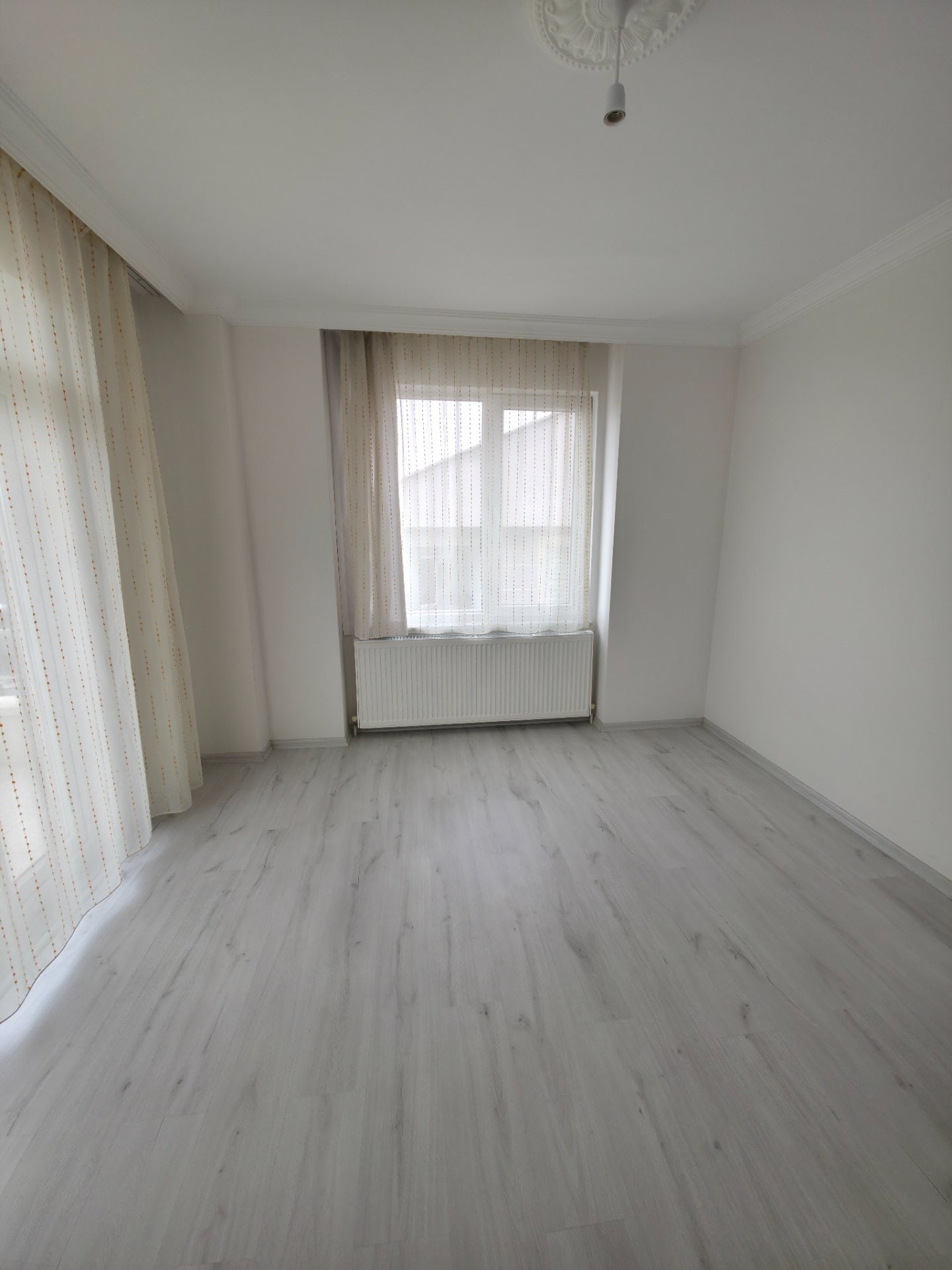 Tabduk Emre’de 1+1 Bağımsız Mutfak & Asansörlü Kiralık Apart — görsel 2