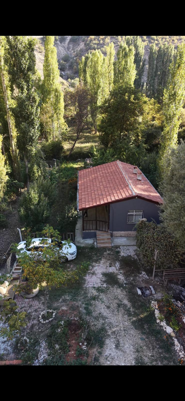 Satılık Paşabağı 1+1 Bahçe Evi Dereye Sıfır Yapı Kullanma İzinli