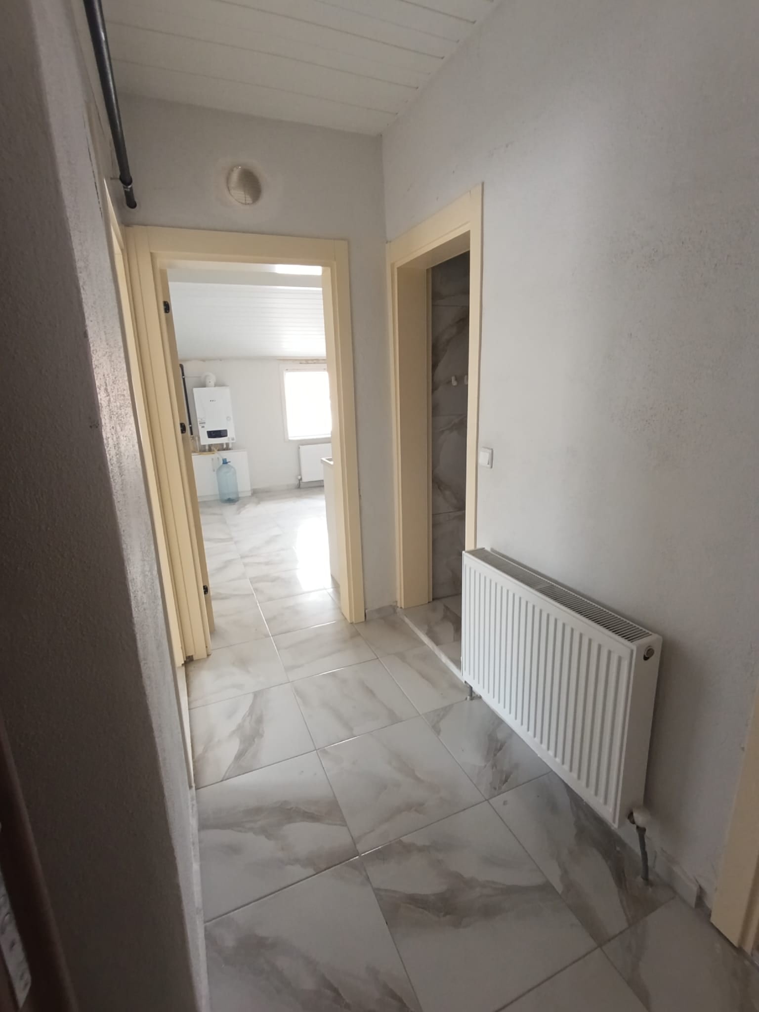 Karaman Merkez Mümine Hatun Mah Kiralık 2+1 Teras Kat Bakımlı — görsel 3