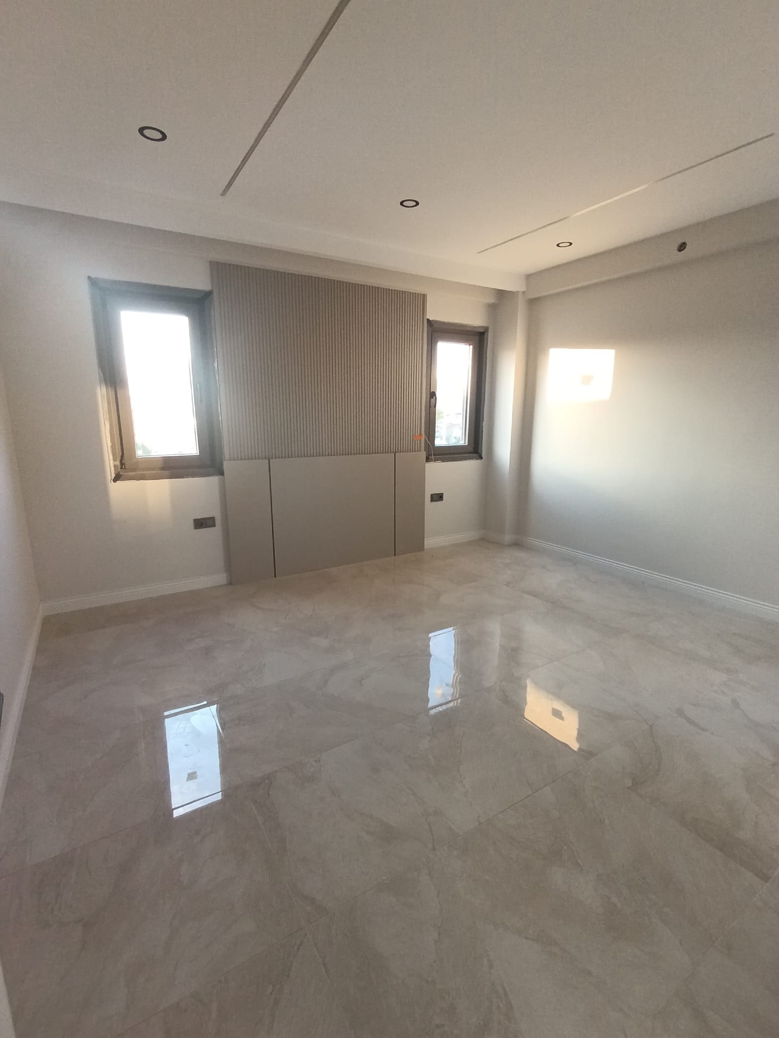 Karaman Merkez Yenişehir Mahallesi Satılık 3+1 Bireysel Garaj Ve Kiler Yerden Isıtma Kızartma Mutfak Mutfak Balkon Camla Kapalı Binada Toplam 3 Daire Var — görsel 20