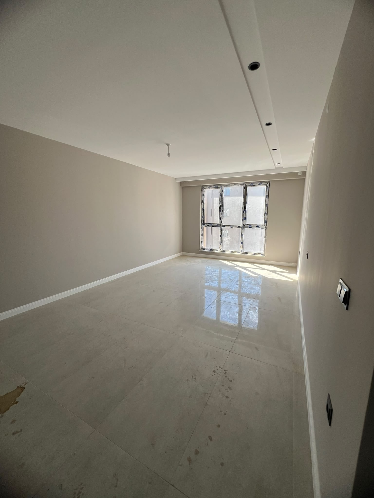 Satılık Karaman Yenişehir'de 3+1 140m² Sıfır Site İçi Yerden Isıtmalı Doğu Güney Cephe Daire — görsel 3