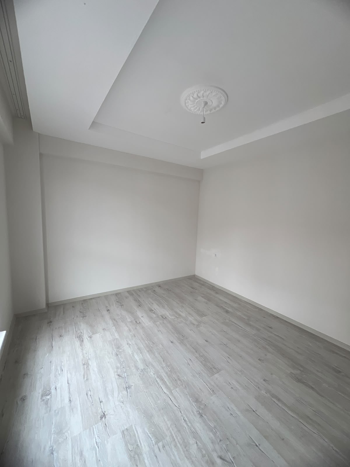 Kiralık Karaman Merkez Mahmudiye'de 2+1 71m² Sıfır Aydınlık Balkonlu Asansörlü Otoparklı Daire — görsel 5