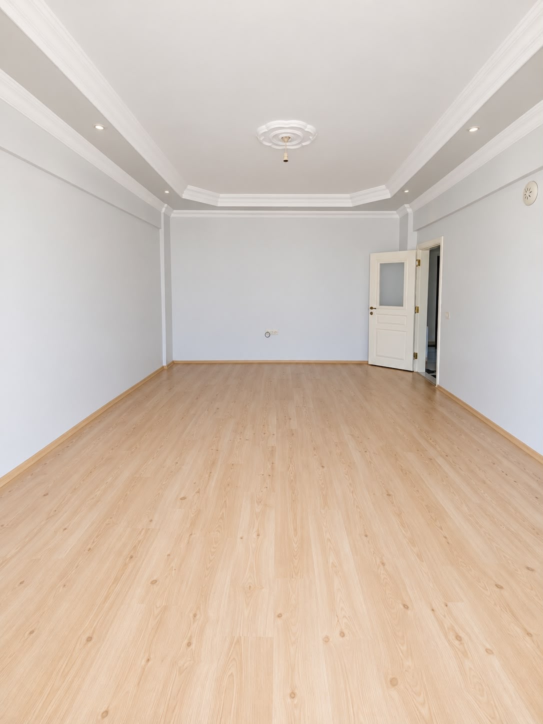 Kiralık Karaman Merkez Kazım Karabekir Paşa'da 3+1 150m² Aydınlık Balkonlu En Üst Kat Daire — görsel 8