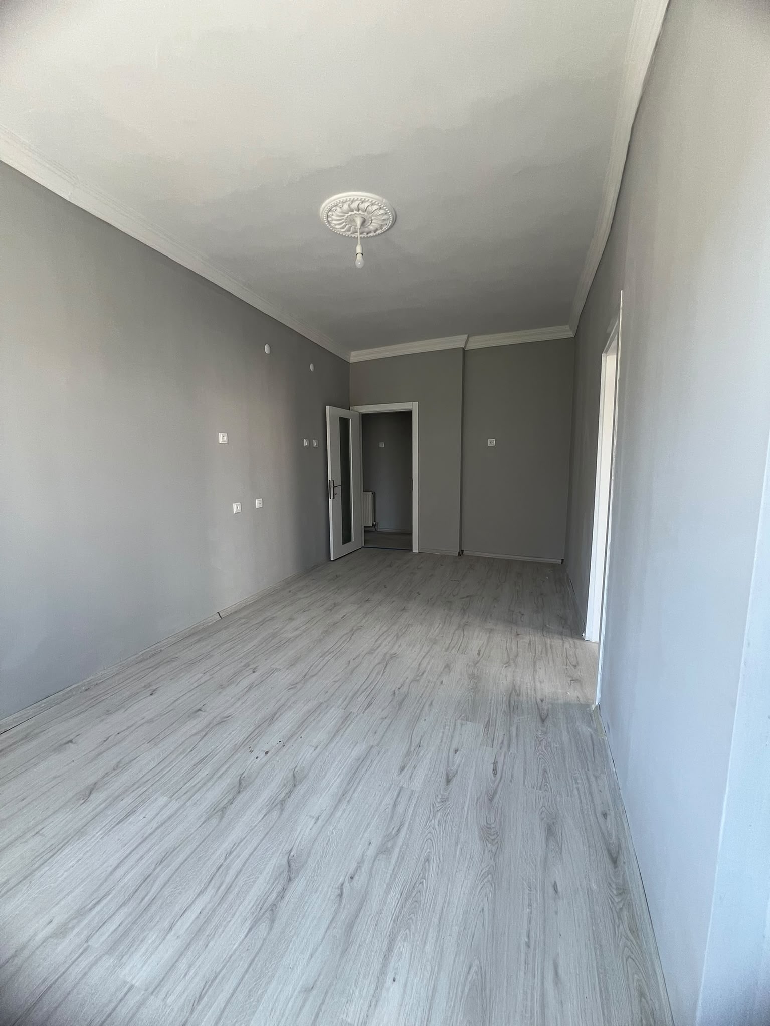Satılık Karaman Merkez Hacıcelal'de 3+1 140m² Geniş, Yenilenmiş ve Aydınlık Daire — görsel 6