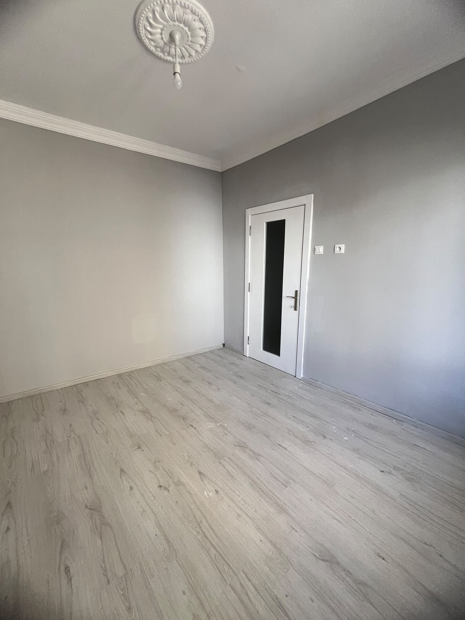 Satılık Karaman Merkez Hacıcelal'de 3+1 140m² Geniş, Yenilenmiş ve Aydınlık Daire — görsel 4