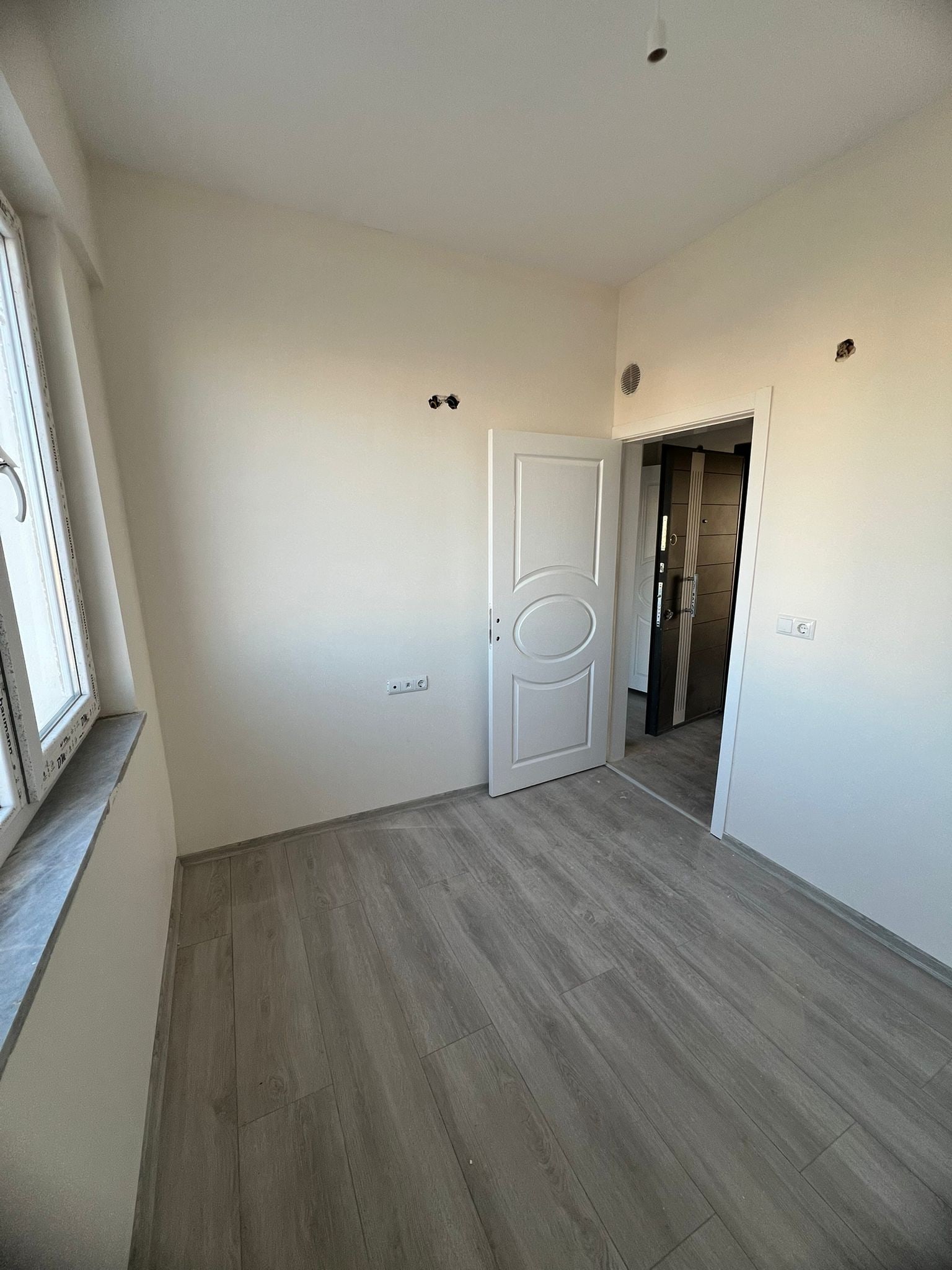 Satılık Karaman Merkez Hamidiye'de 1+1 40m² Sıfır, Aydınlık ve Yerden Isıtmalı Daire — görsel 2