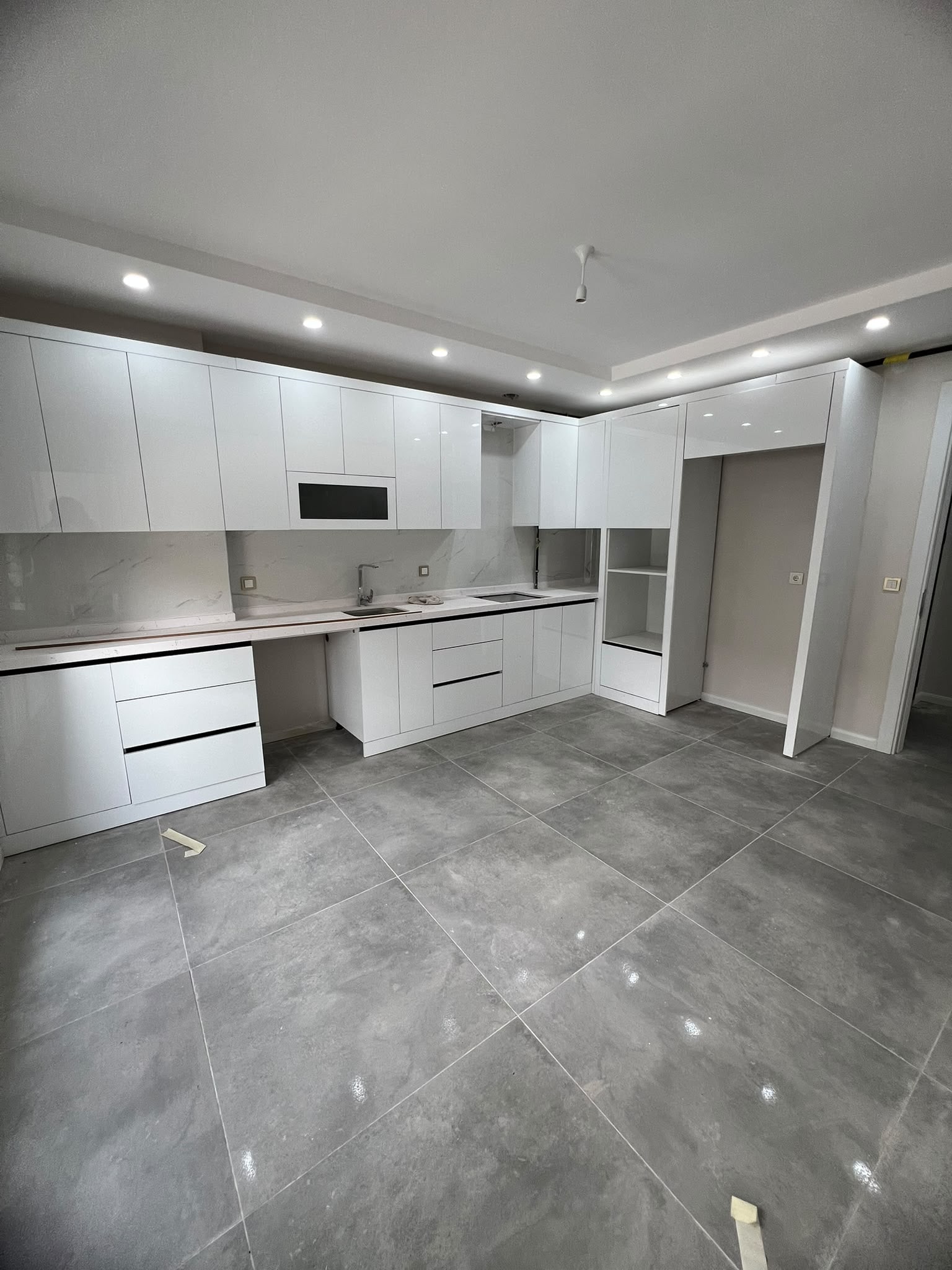 Satılık Karaman Merkez Gazidükkan'da Sıfır 3+1 130m² Geniş Aydınlık Daire — görsel 2