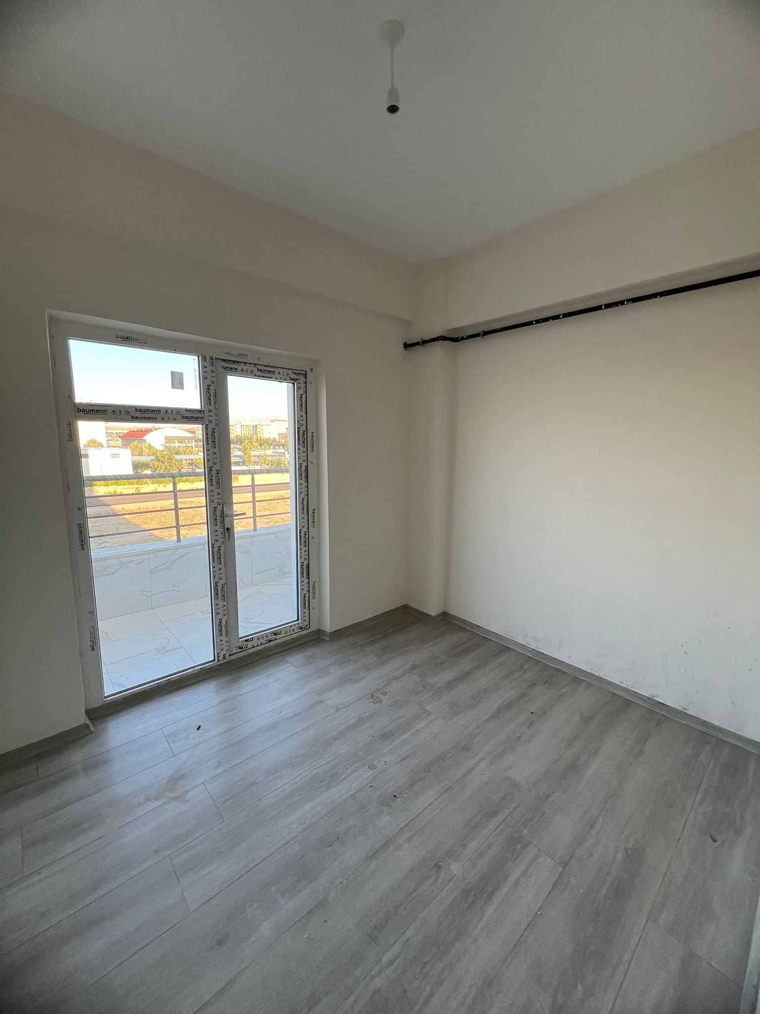Satılık Karaman Merkez Hamidiye'de 1+1 40m² Sıfır, Aydınlık ve Yerden Isıtmalı Daire — görsel 3