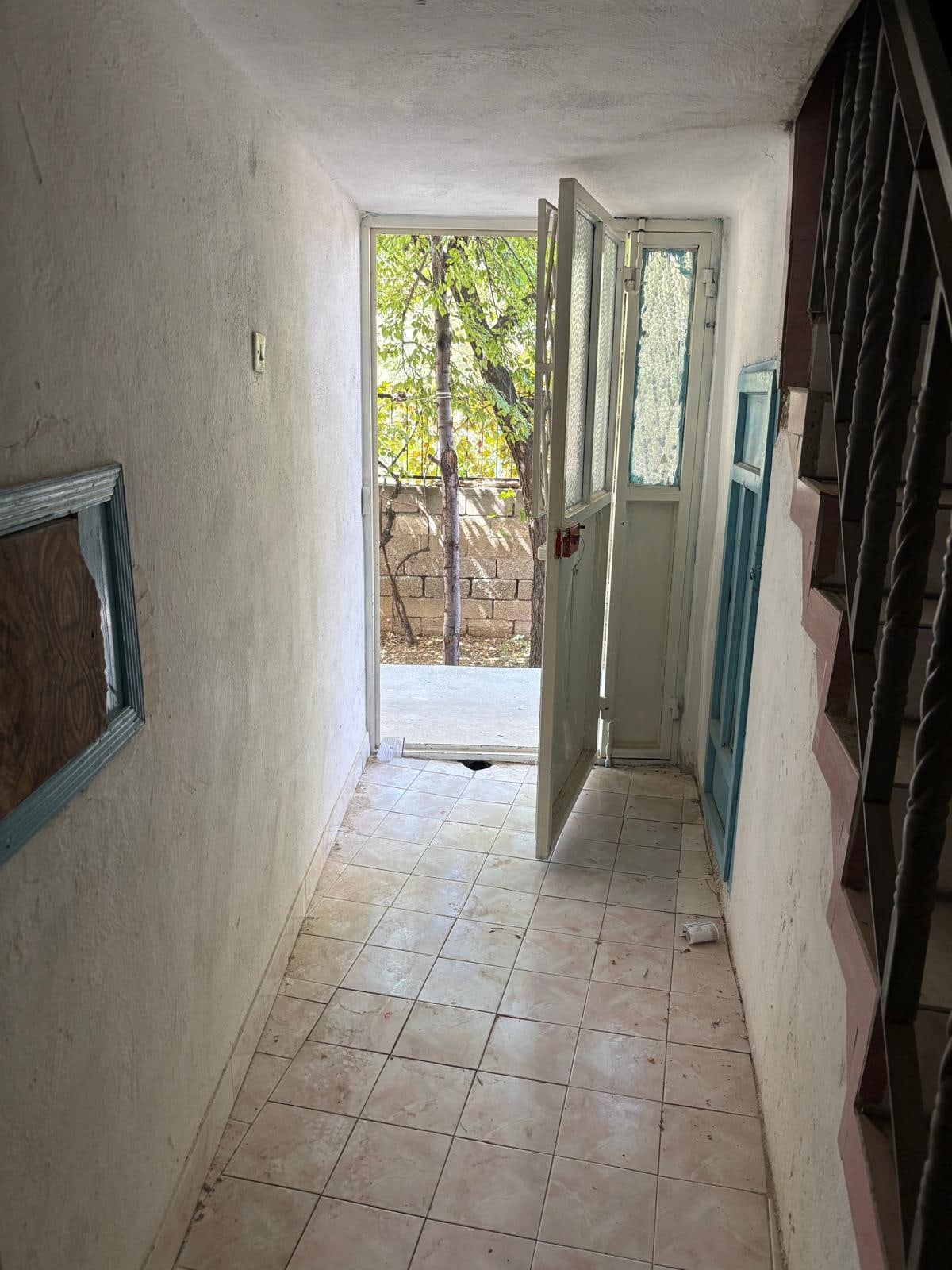 Yenişehir Mahallesi Köşe Başı Konumda 268 M2 2 Katlı Daire Ve Arsası — görsel 15
