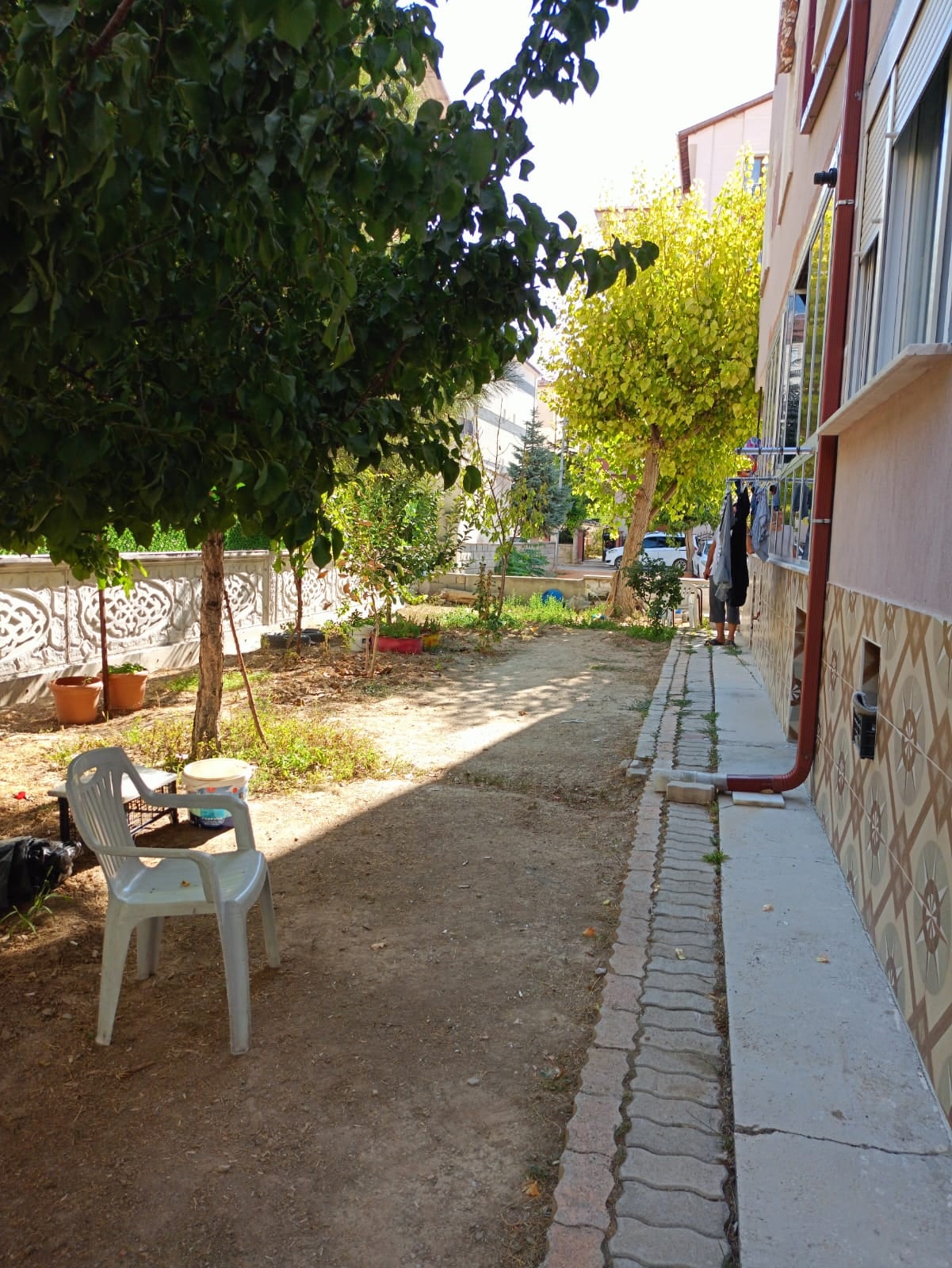 Valide Sultan Mah. Müstakil Girişli 2+1 130 M2 Satılık Daire — görsel 2